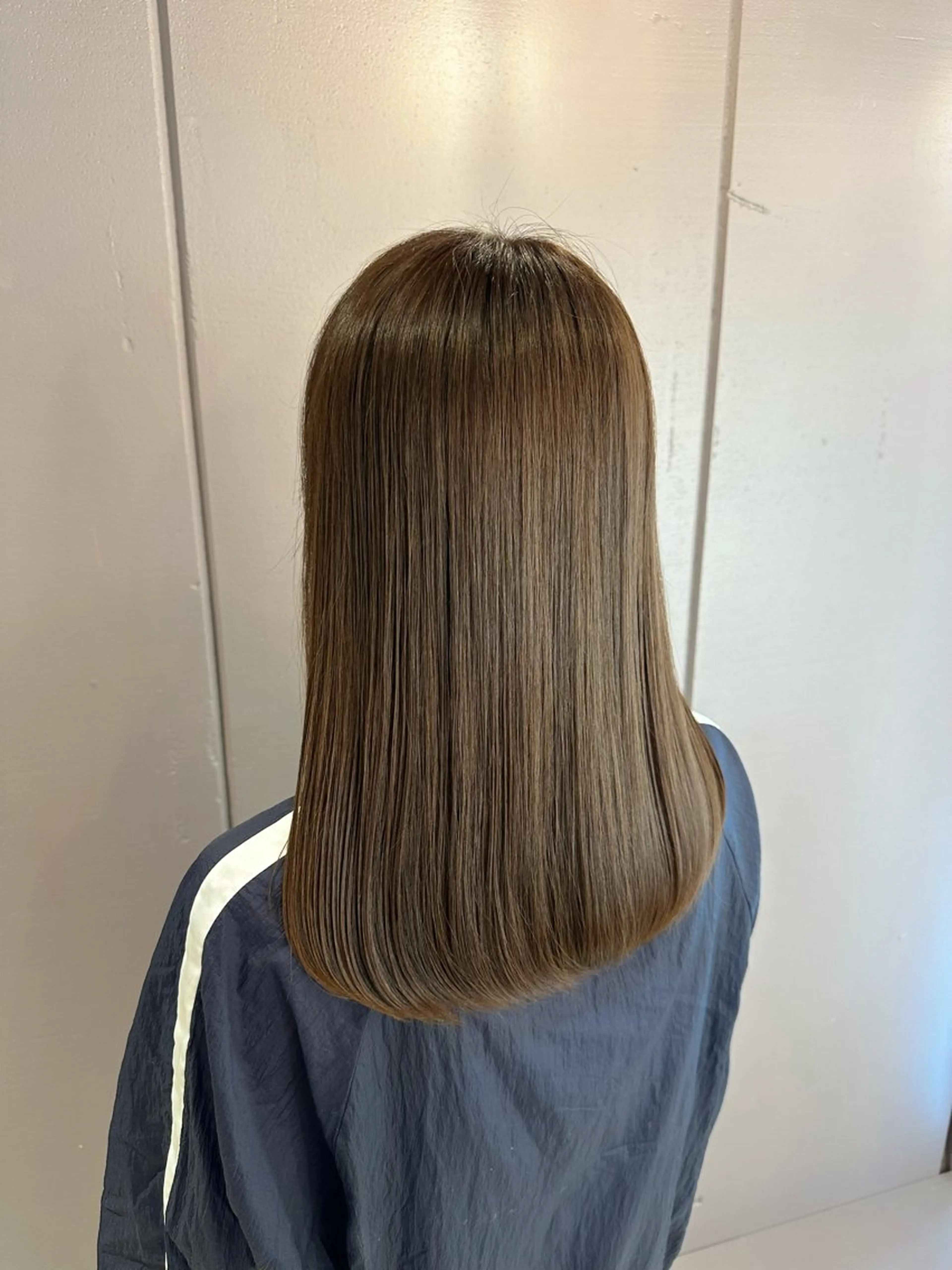 カラー ヘアカラー 暖色/寒色カラー Misakoのヘアスタイル