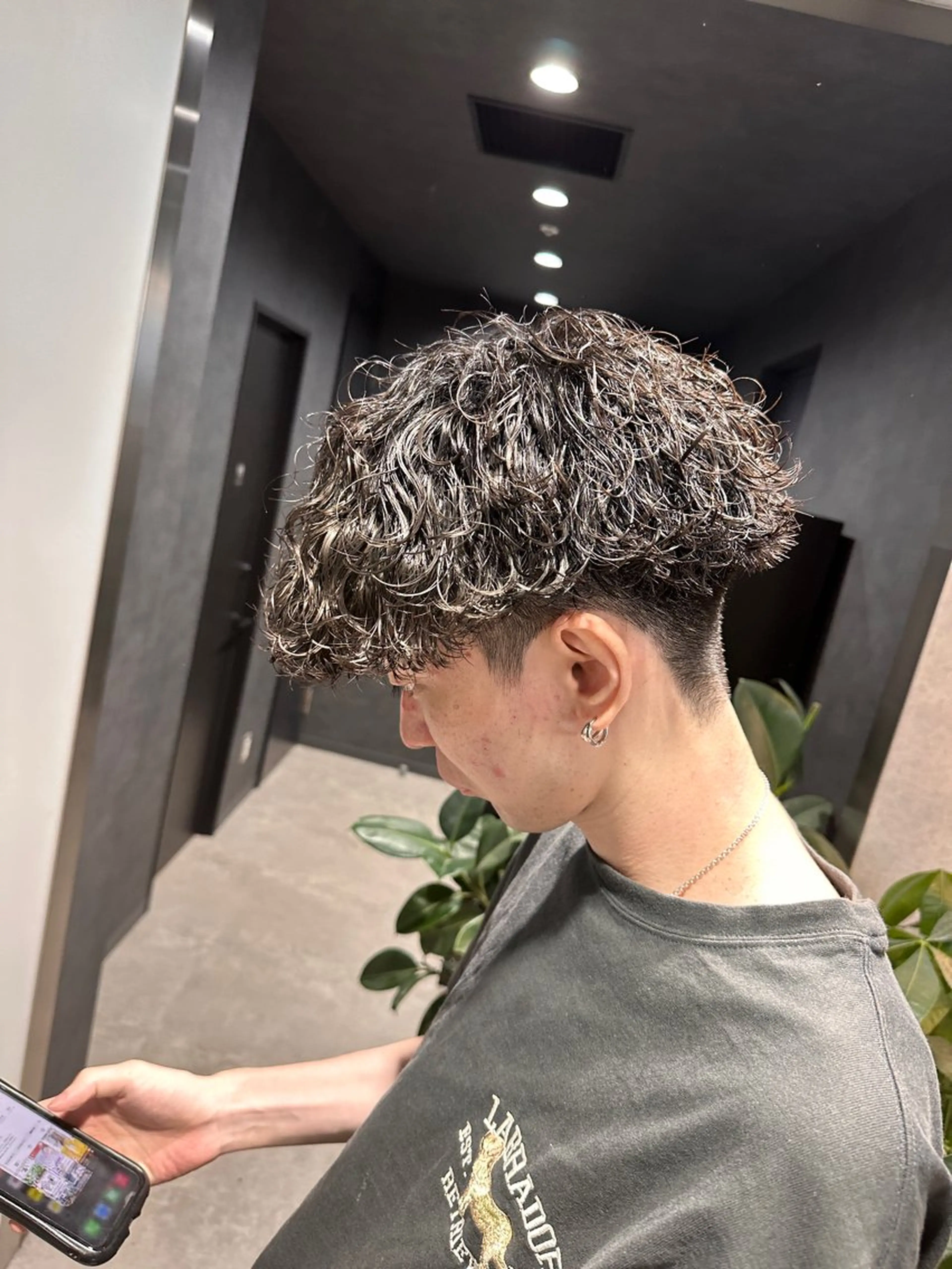 ショート パーマ メンズ 渋谷駅から徒歩1分 BLUCKメンズヘアのヘアスタイル