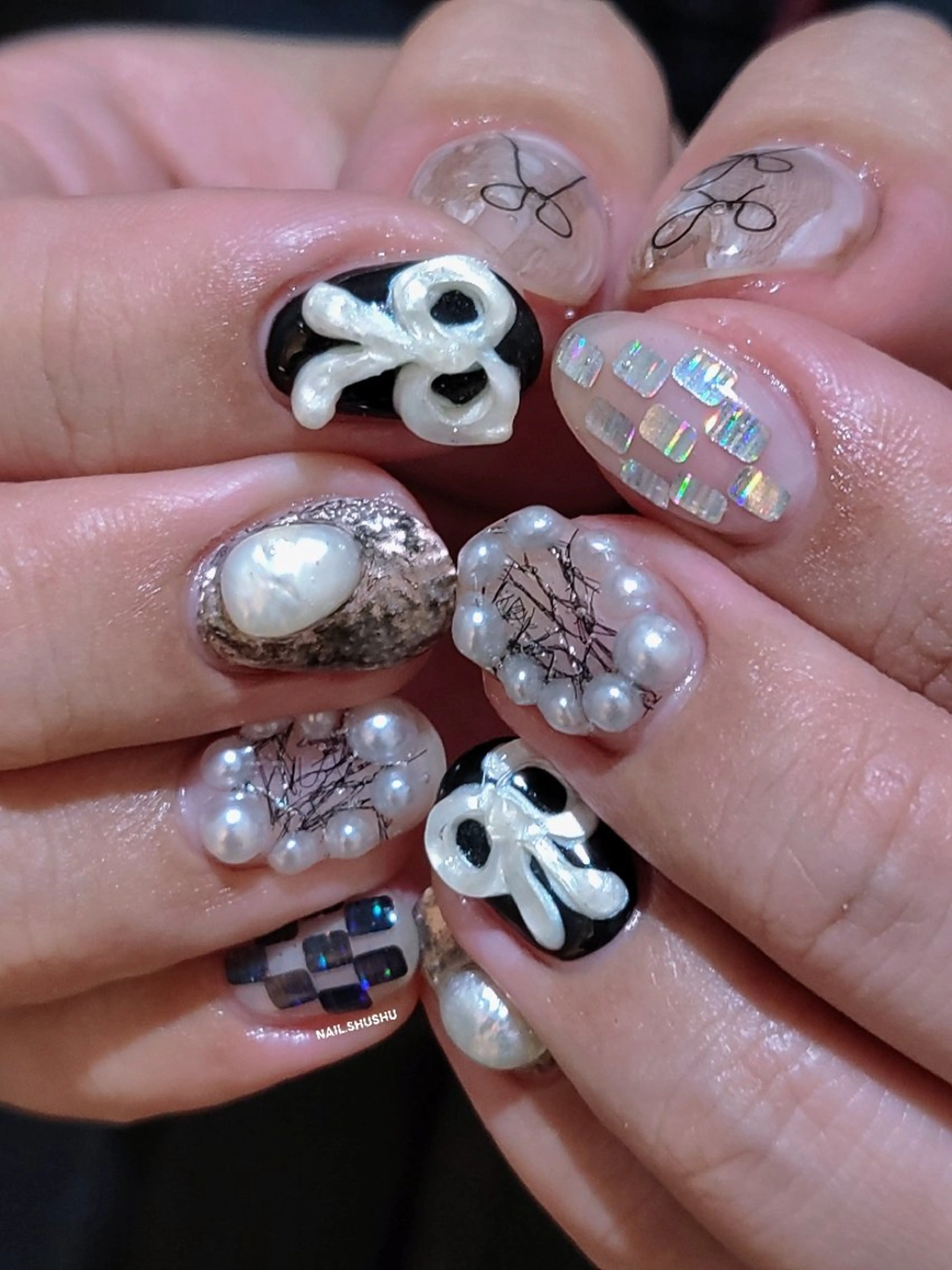 ネイル ハンドネイル 3dパーツ/流行り 👧shushu❤️のネイルデザイン