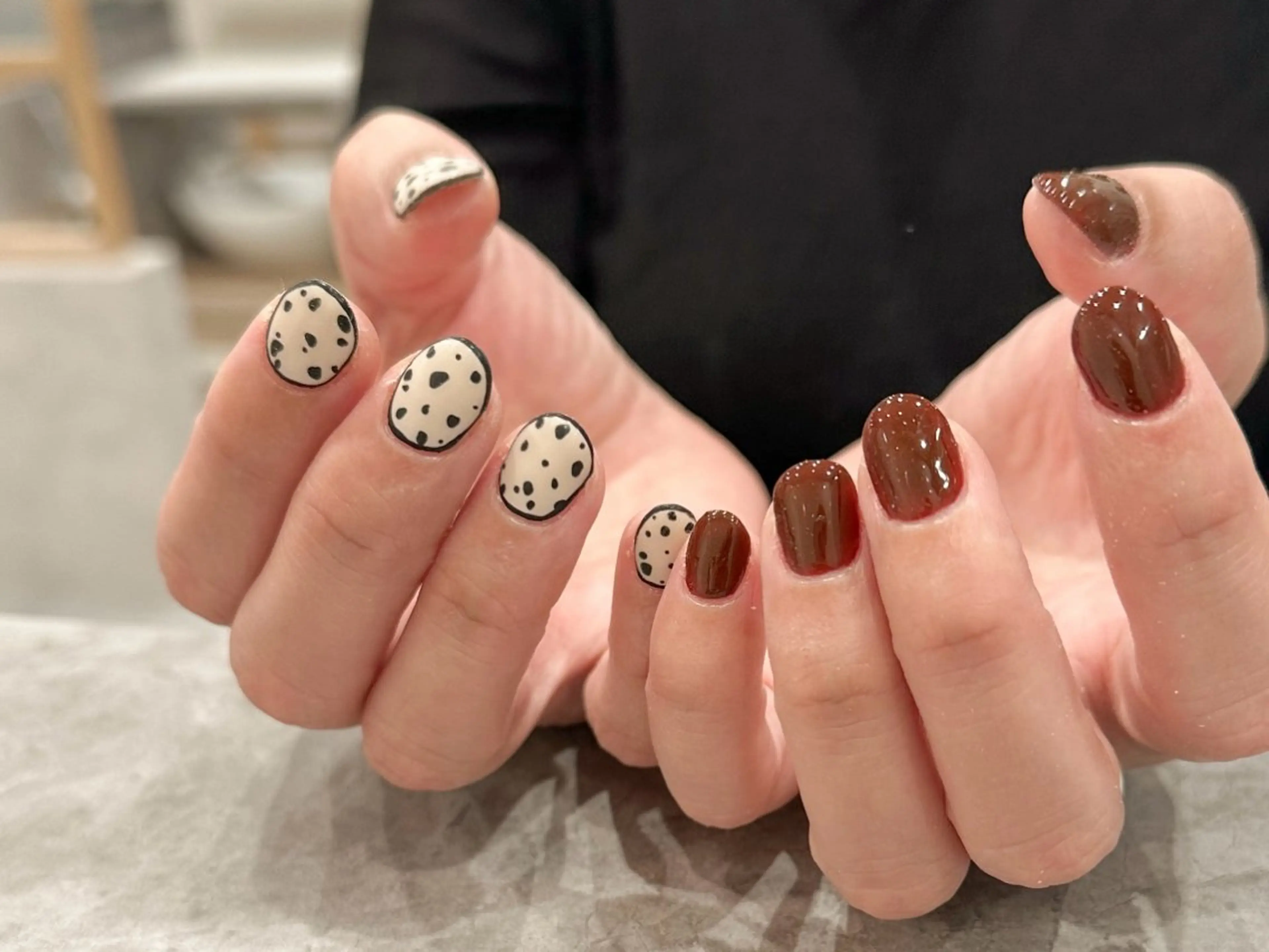 ネイル ボルドー ジェルネイル 持ち込み ニュアンスネイル パラジェル ハンドネイル Kotoha （ことは）のネイルデザイン