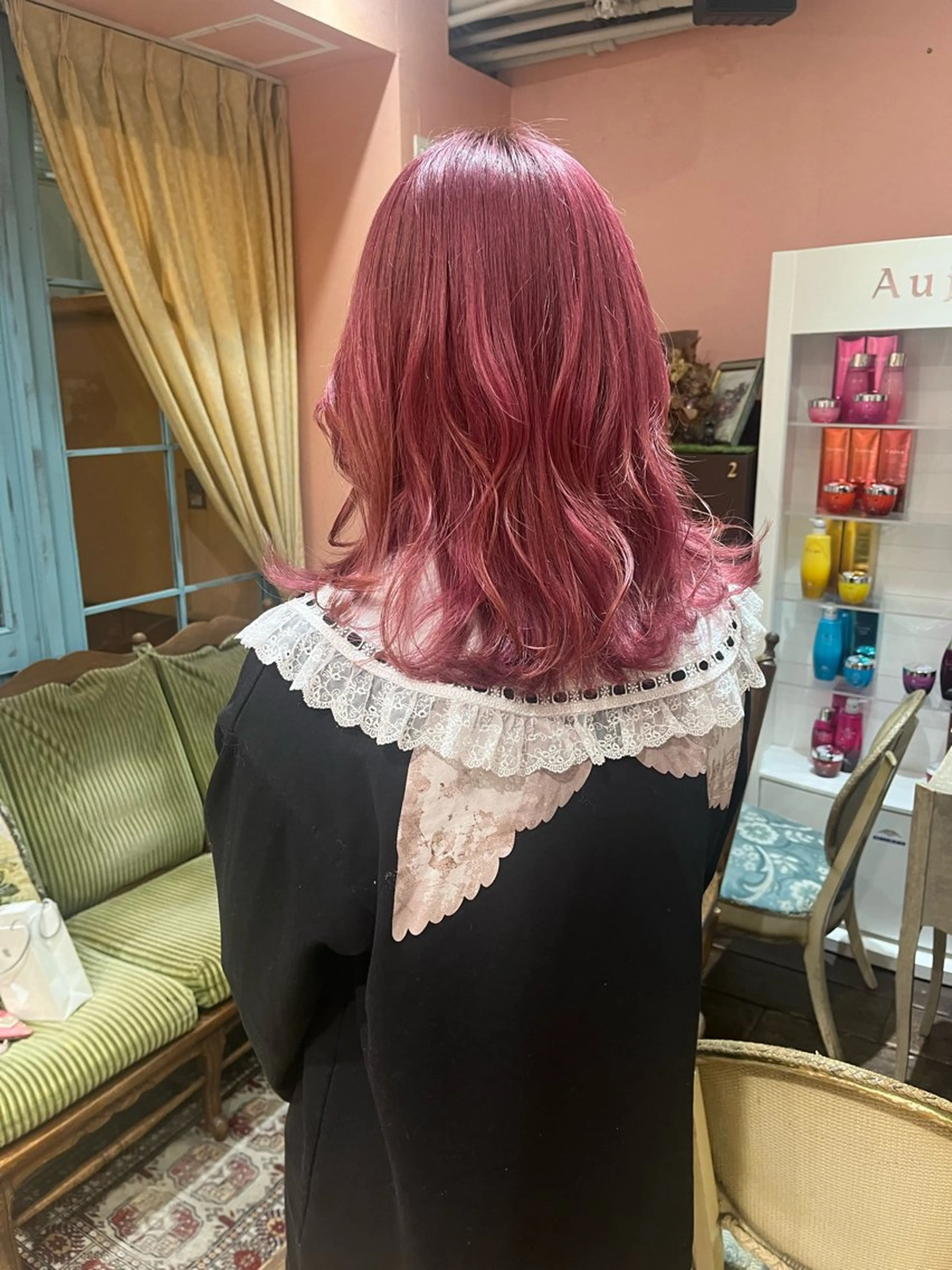 ミディアム カラー ピンクカラー rotika by Doll hair所属・RYOKA 心斎橋美容室のヘアスタイル