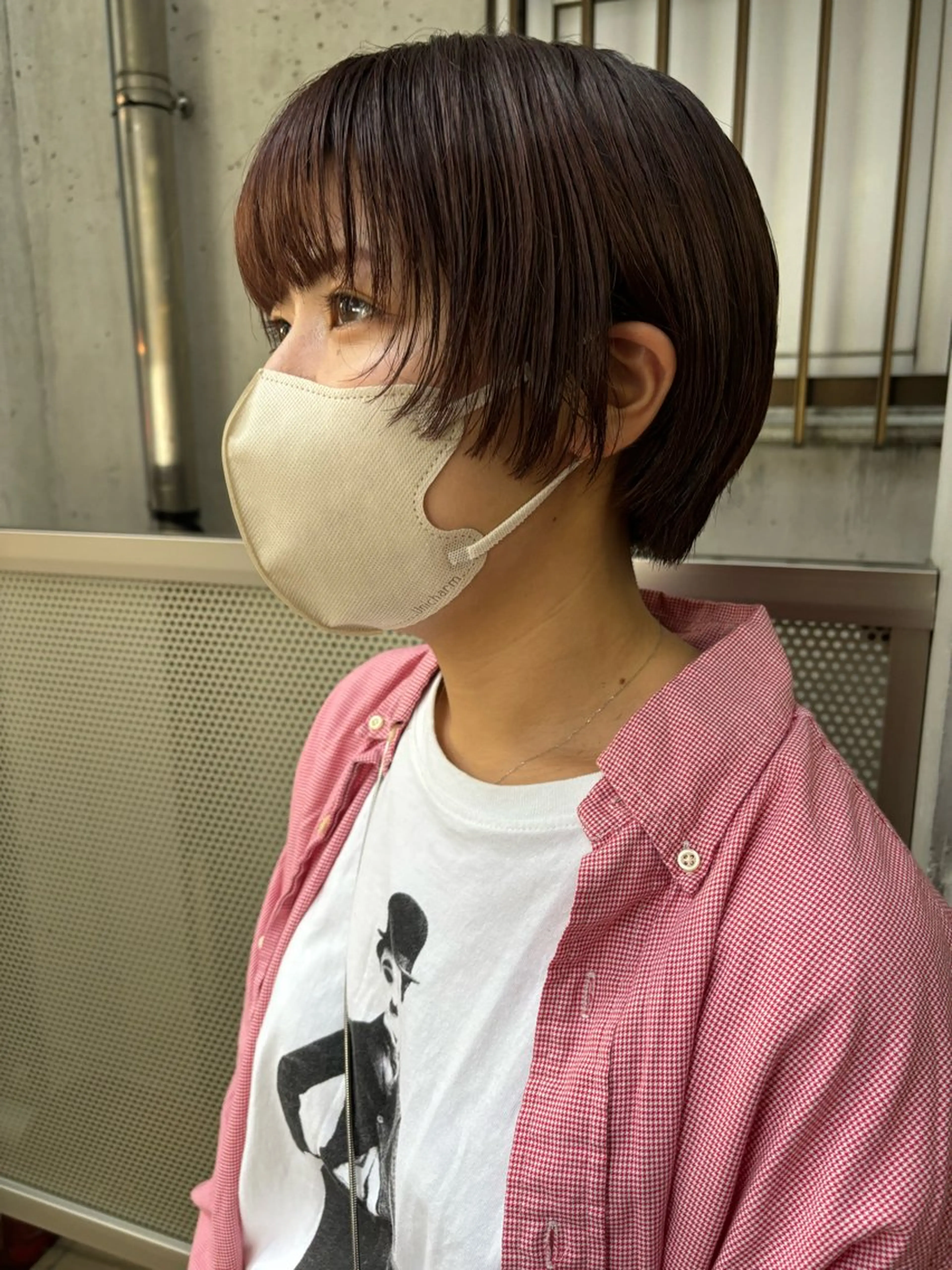 ショート カラー 池田理紗/メンズ カット/切りっぱなしのヘアスタイル