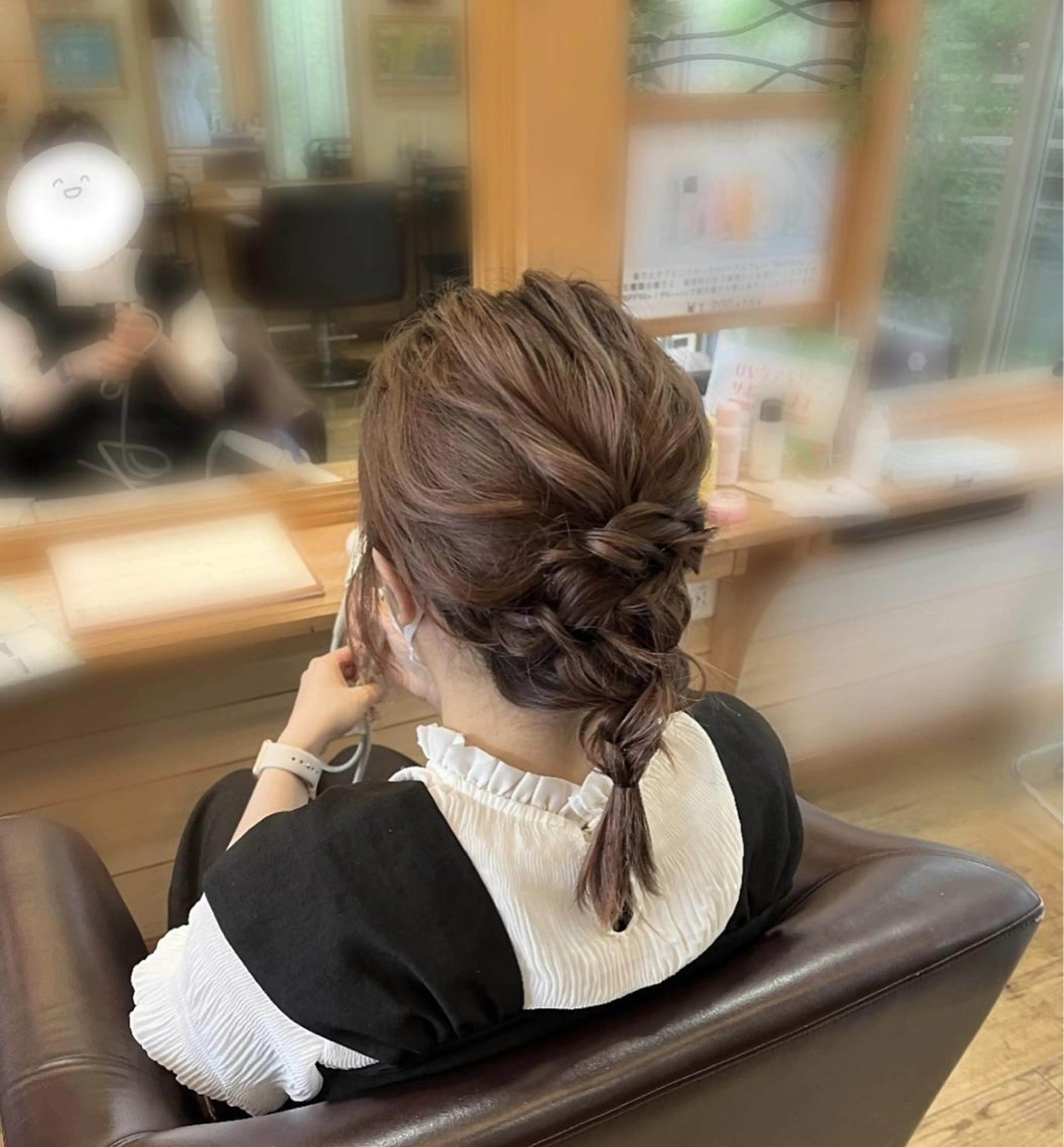 ミディアム カラー ヘアアレンジ 栗林 姫花のヘアスタイル