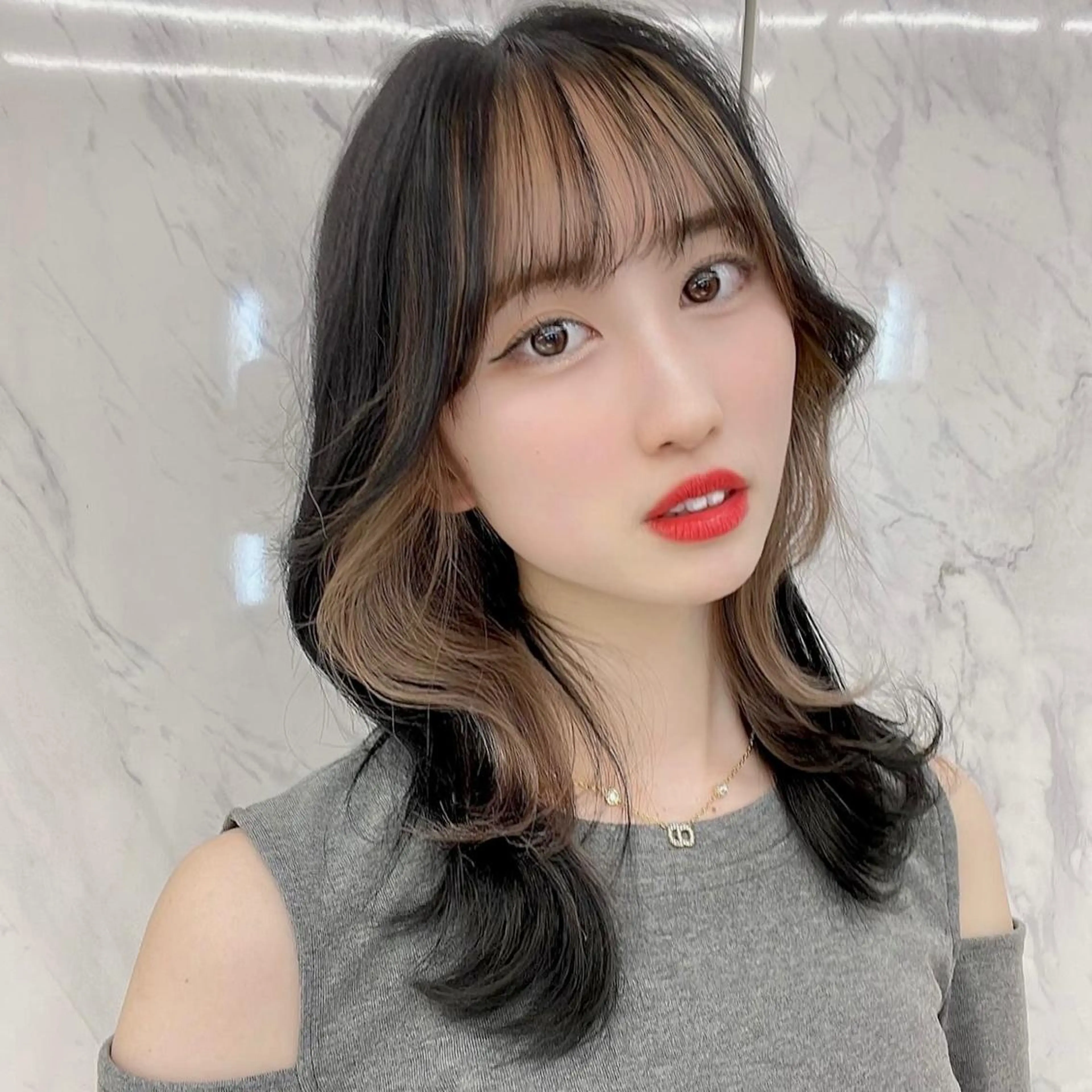 ミディアム カラー メンズ メンズインナーカラー インナーカラー KEISHI COA銀座のヘアスタイル