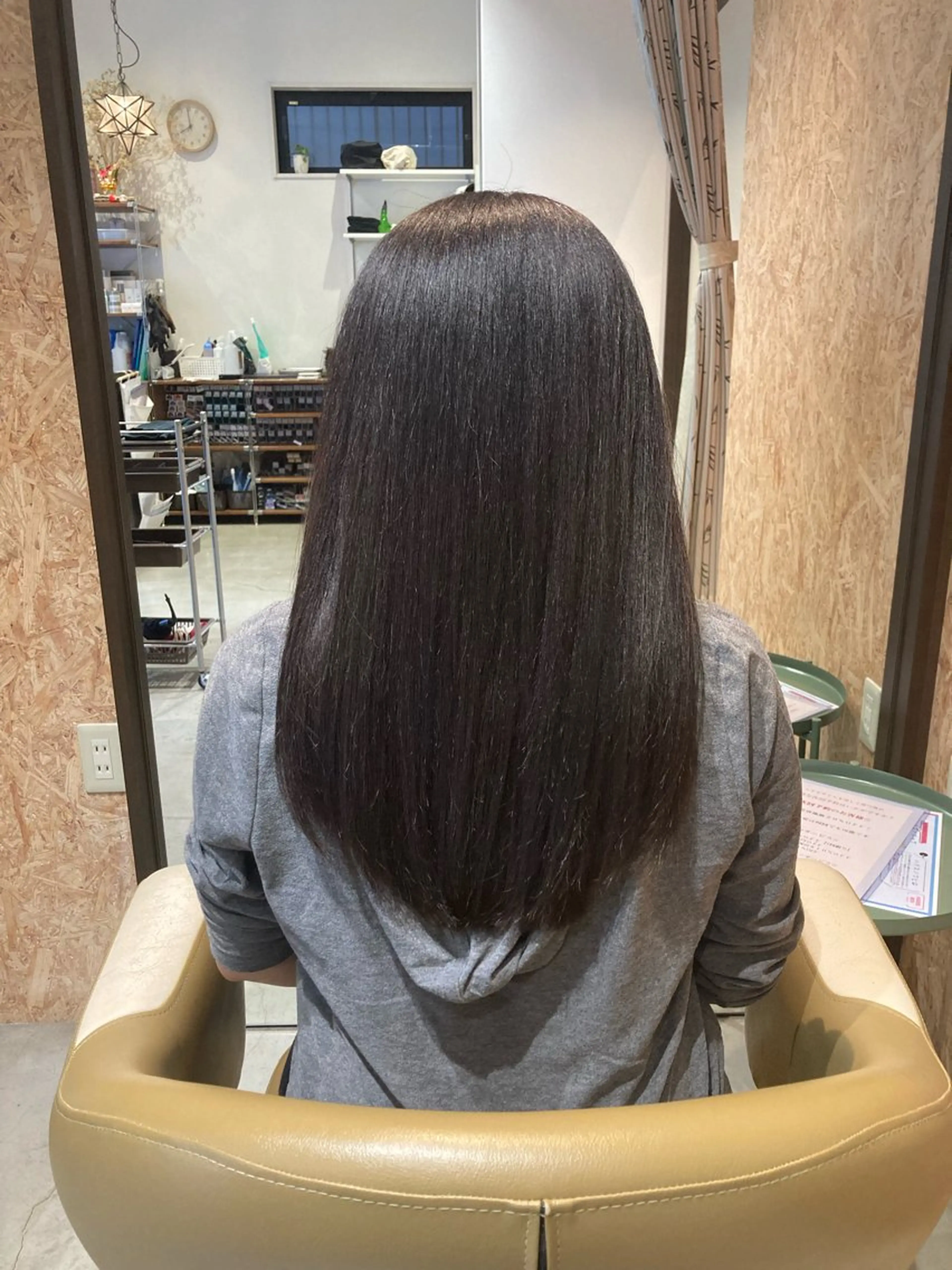 ロング カラー カット ヘアカラー 折本 沙織のヘアスタイル