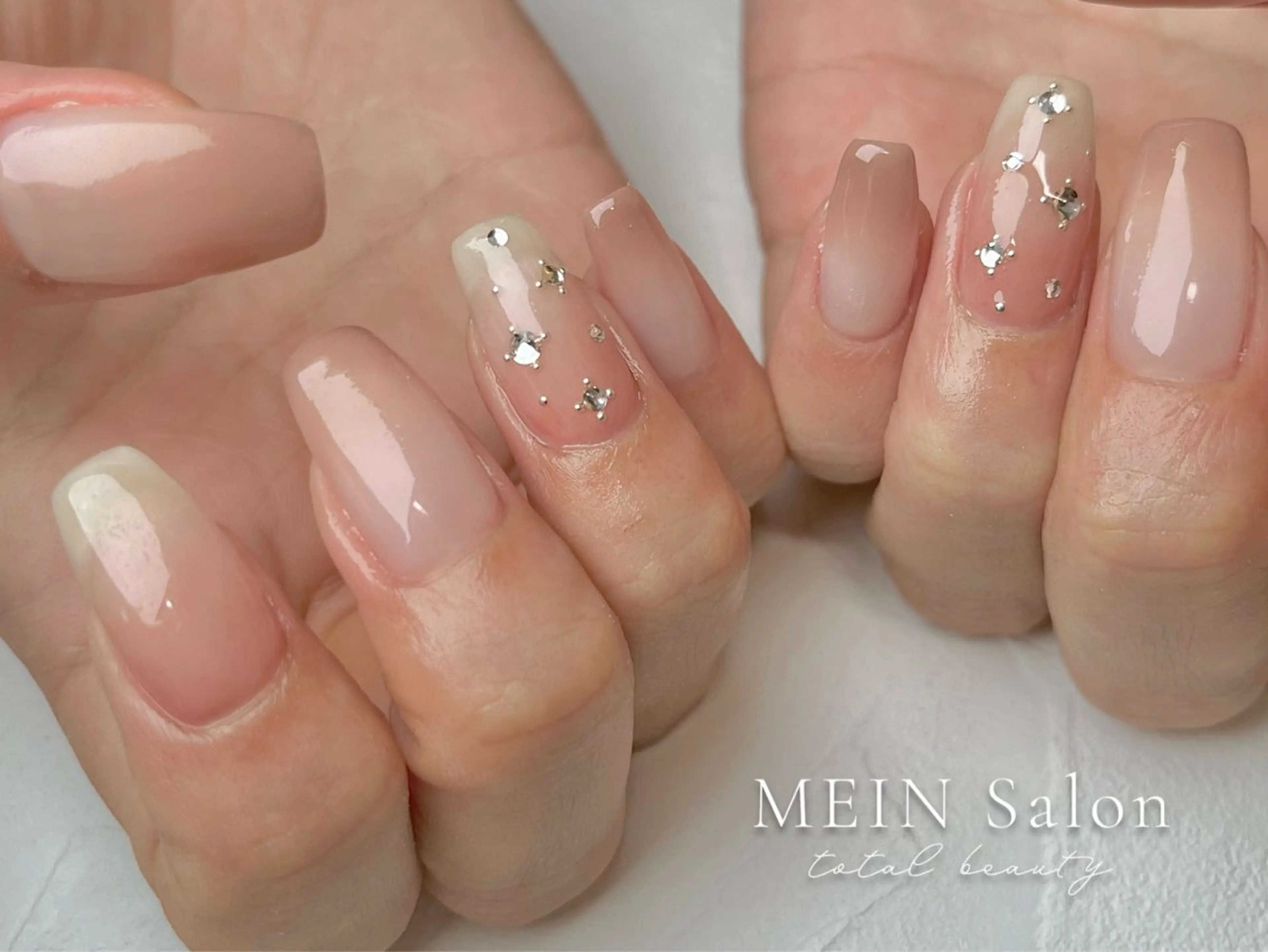 ネイル MEIN salon MIZUKIのネイルデザイン