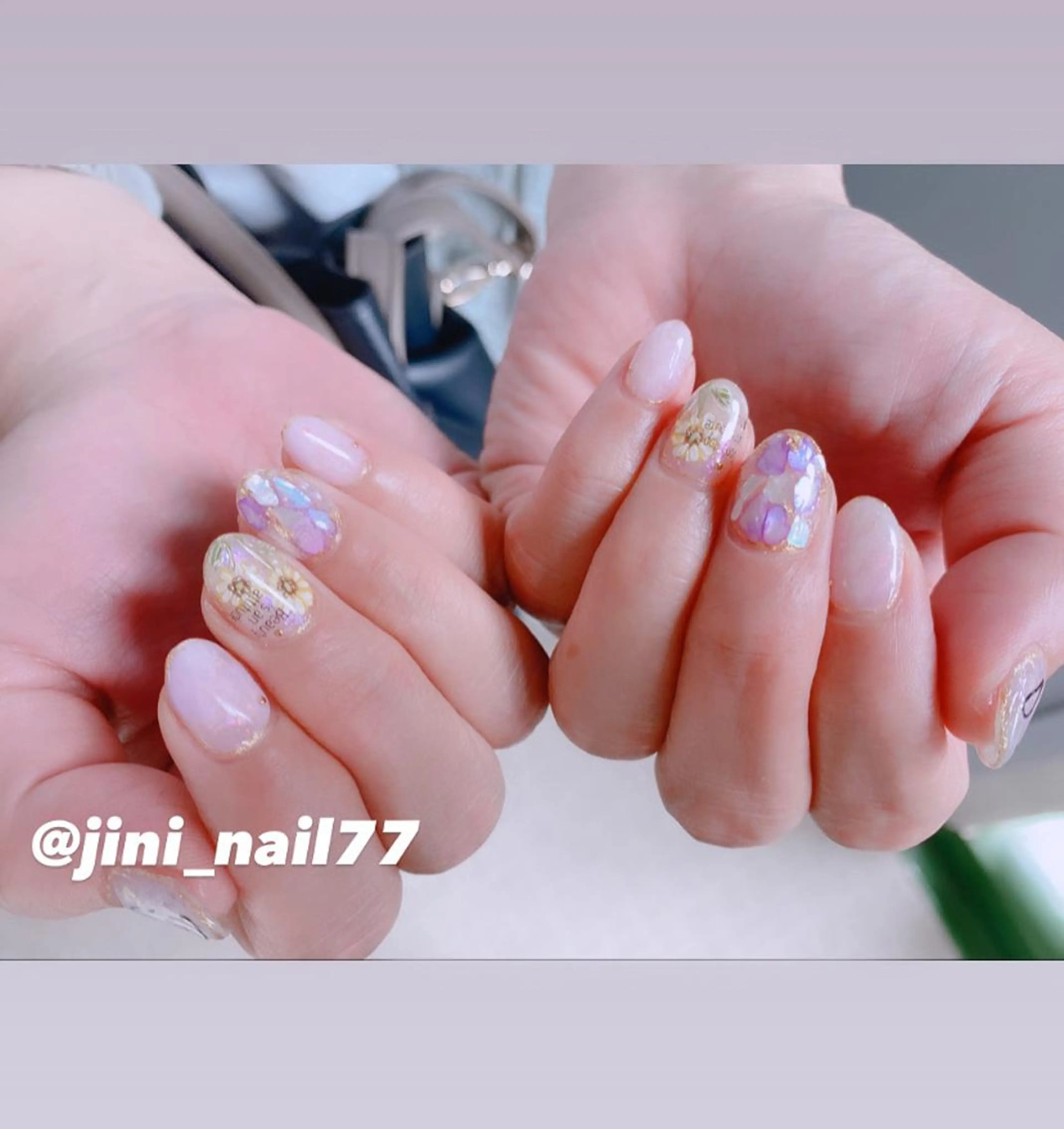 ネイル JINI NAIL所属・ジニ ネイルのネイルデザイン