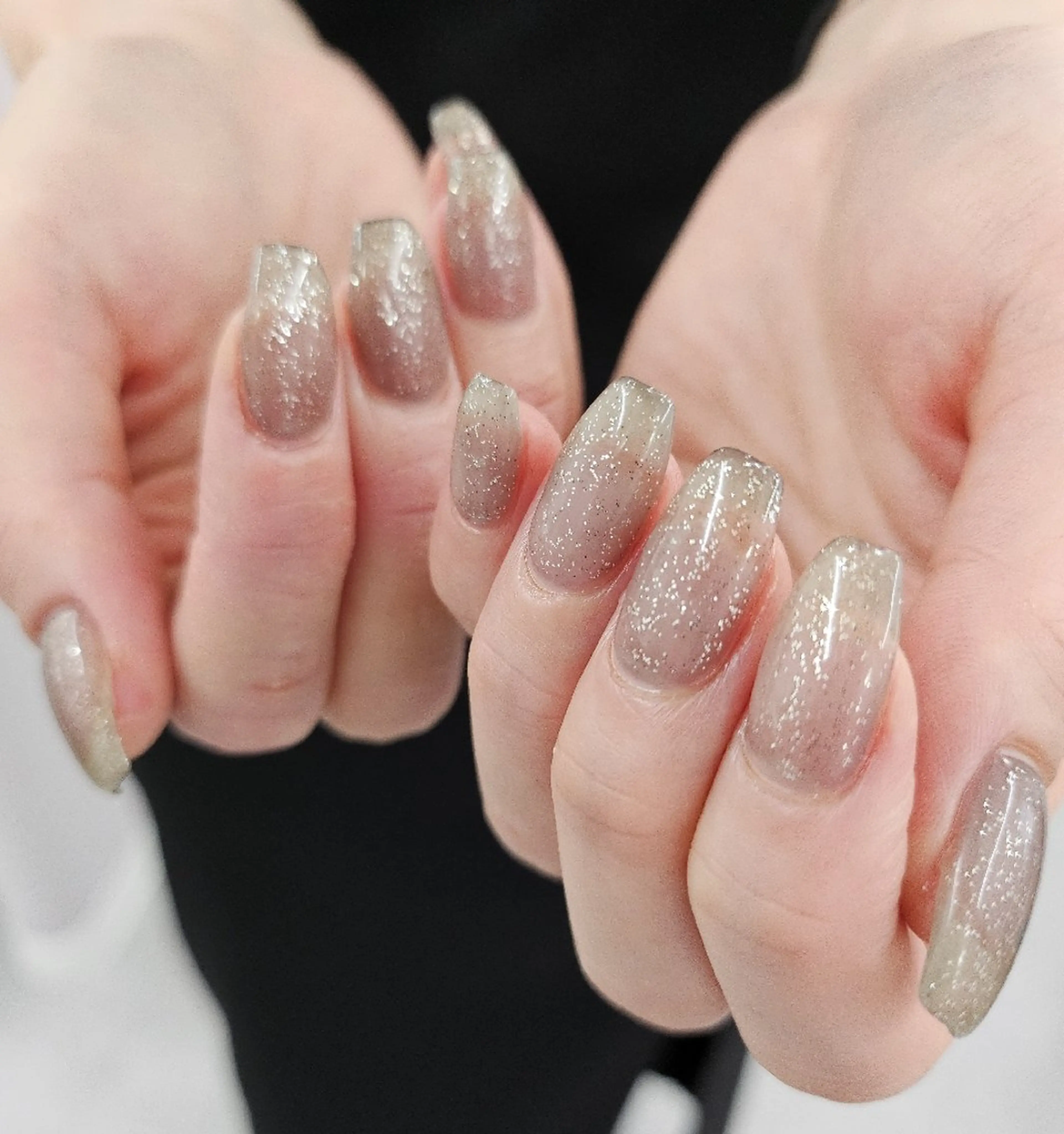 ネイル フラッシュネイル ジェルネイル キラキラネイル パラジェル シンプルネイル ハンドネイル puku nail 🌼kazu🌼のネイルデザイン