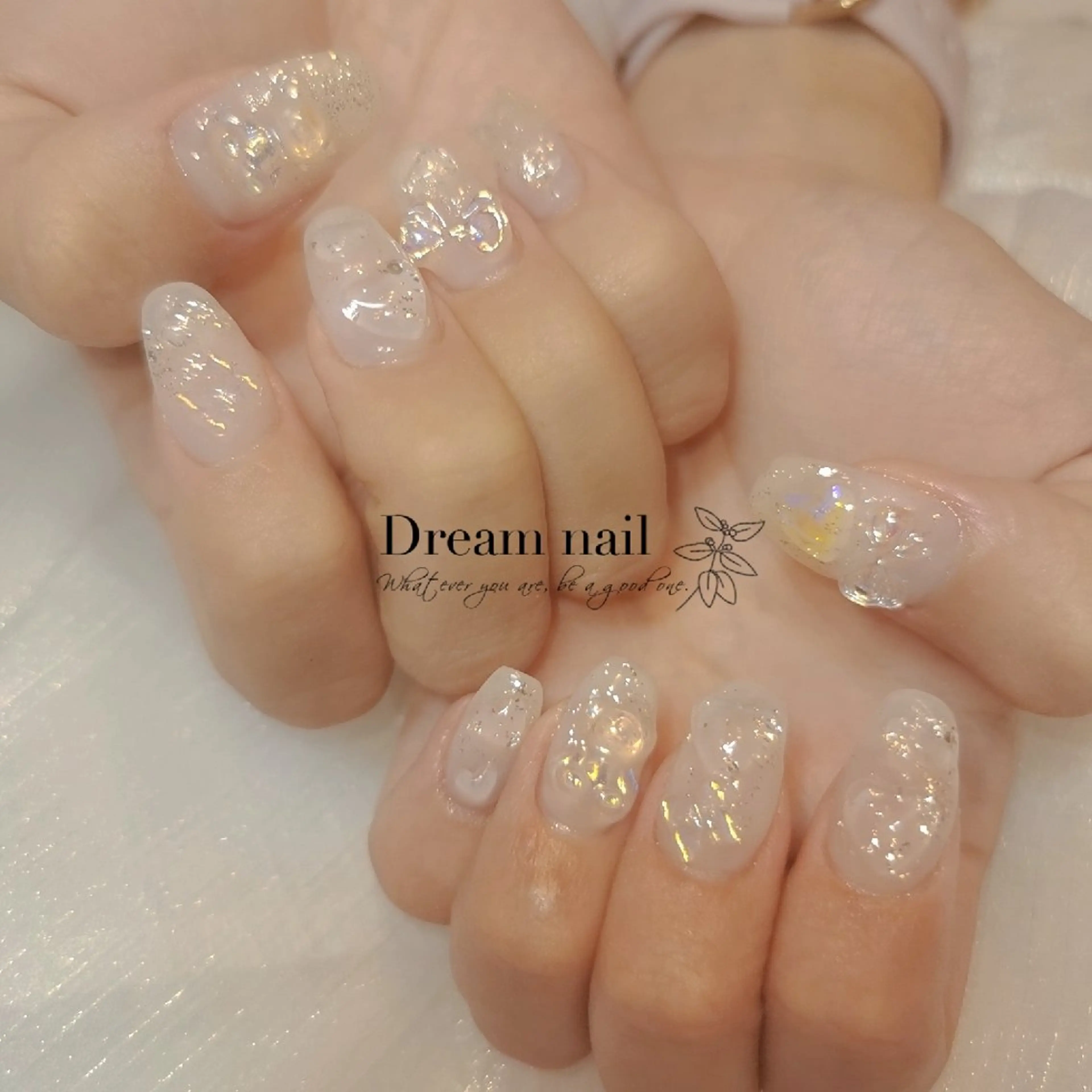 ミディアム ネイル ハンドネイル ネイリストゆか💅 長さだし、深爪矯正のネイルデザイン