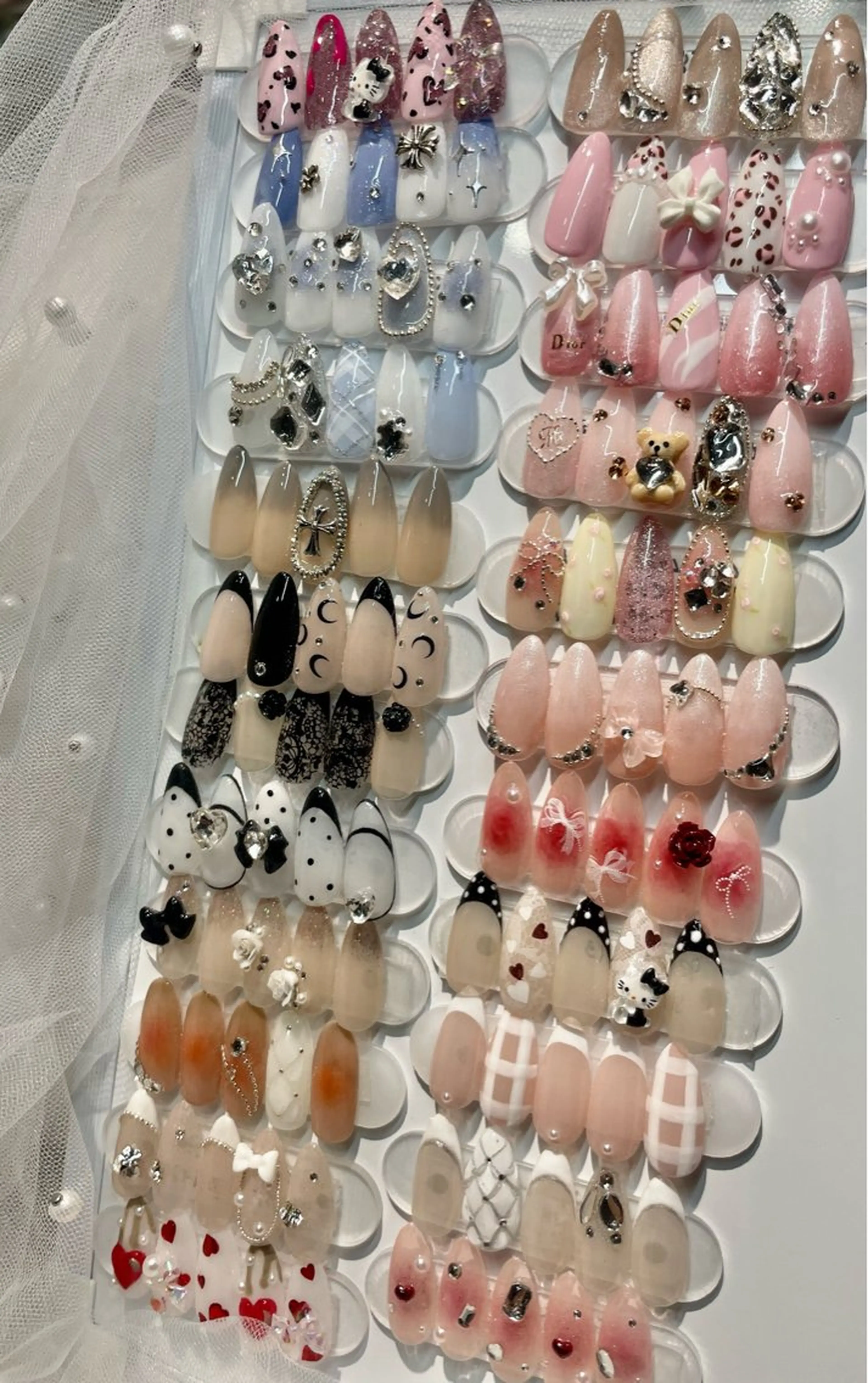 ネイル ハンドネイル I-nail Moeのネイルデザイン