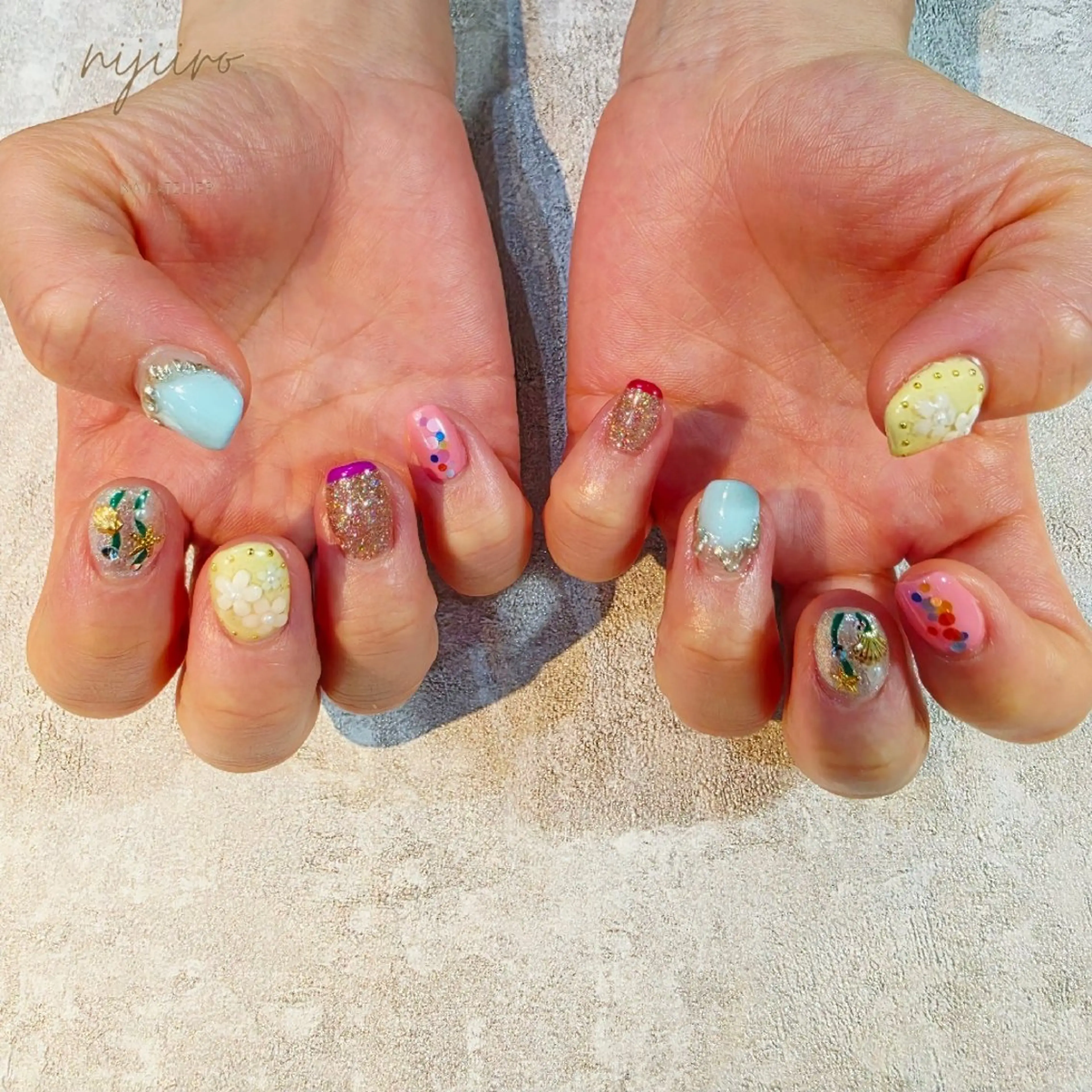 ネイル ハンドネイル nailatelier nijiiro.所属・nijiiro🌈 サトウのネイルデザイン