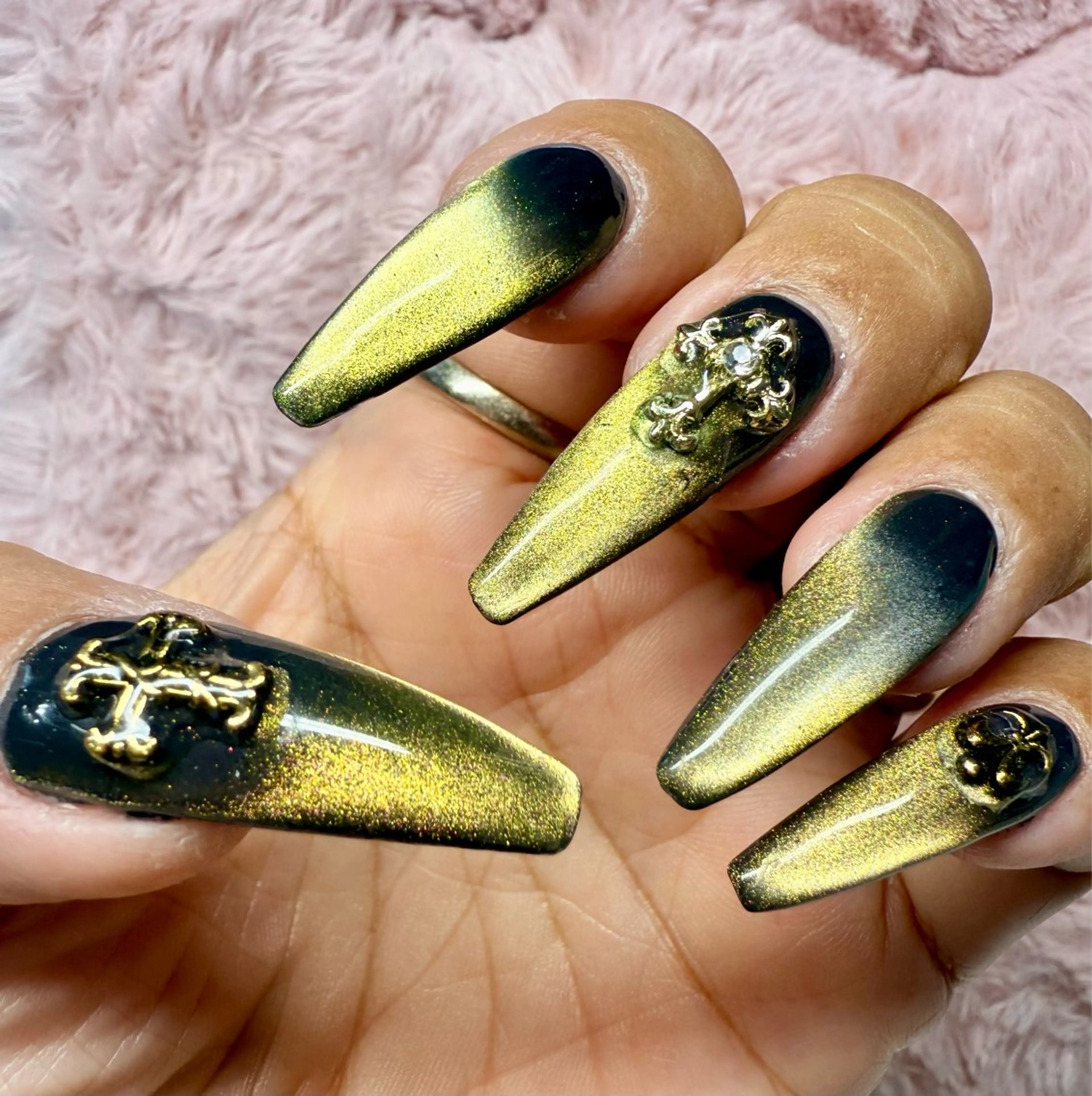 ネイル アートネイル チークネイル フラッシュネイル フラッシュマグ フレンチネイル M.N_ nailのネイルデザイン