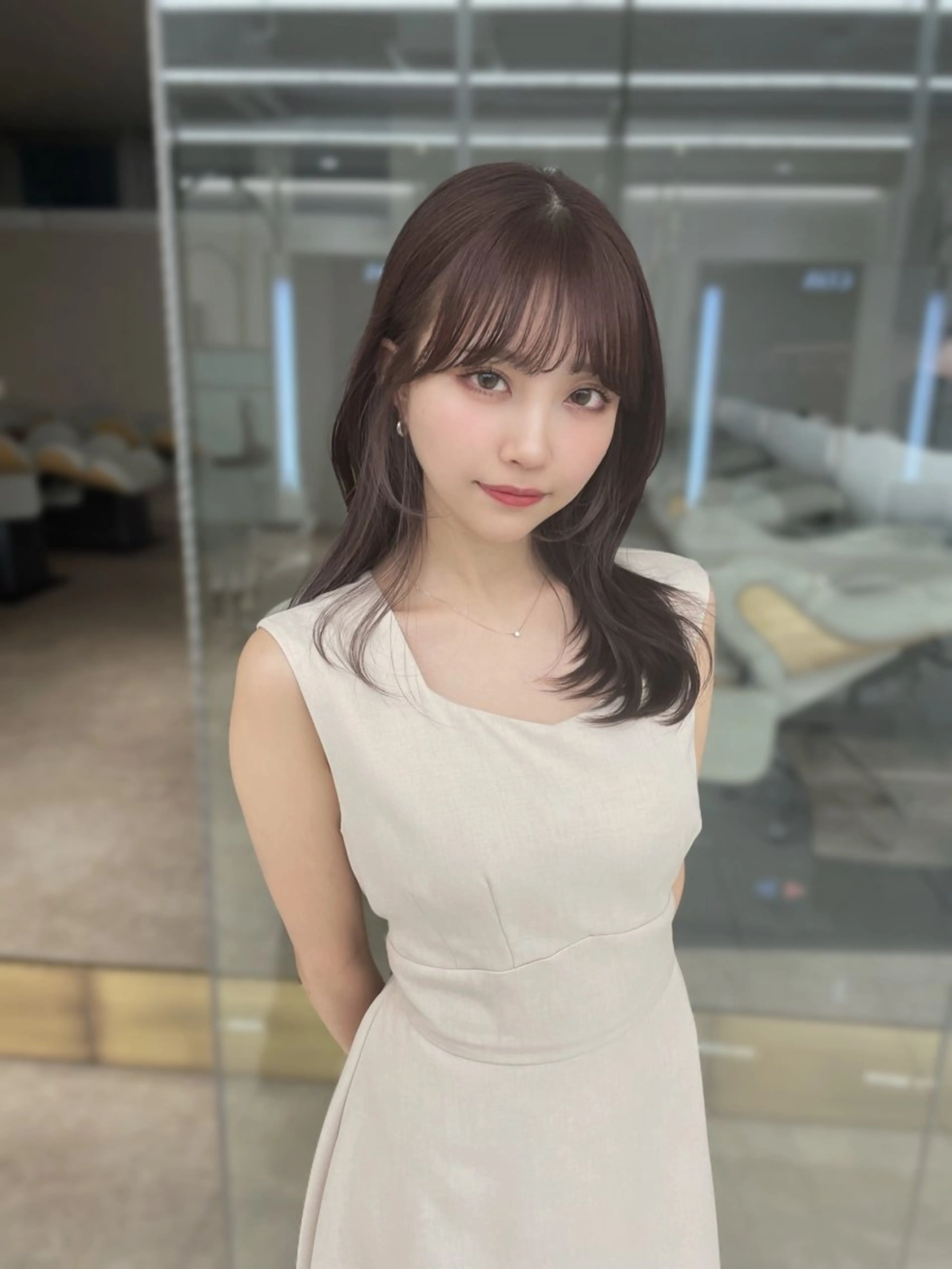 セミロング カラー ベージュカラー ブリーチ ブラウンカラー ホワイトベージュ COA GINZA 空也/前髪/顔まわりのヘアスタイル