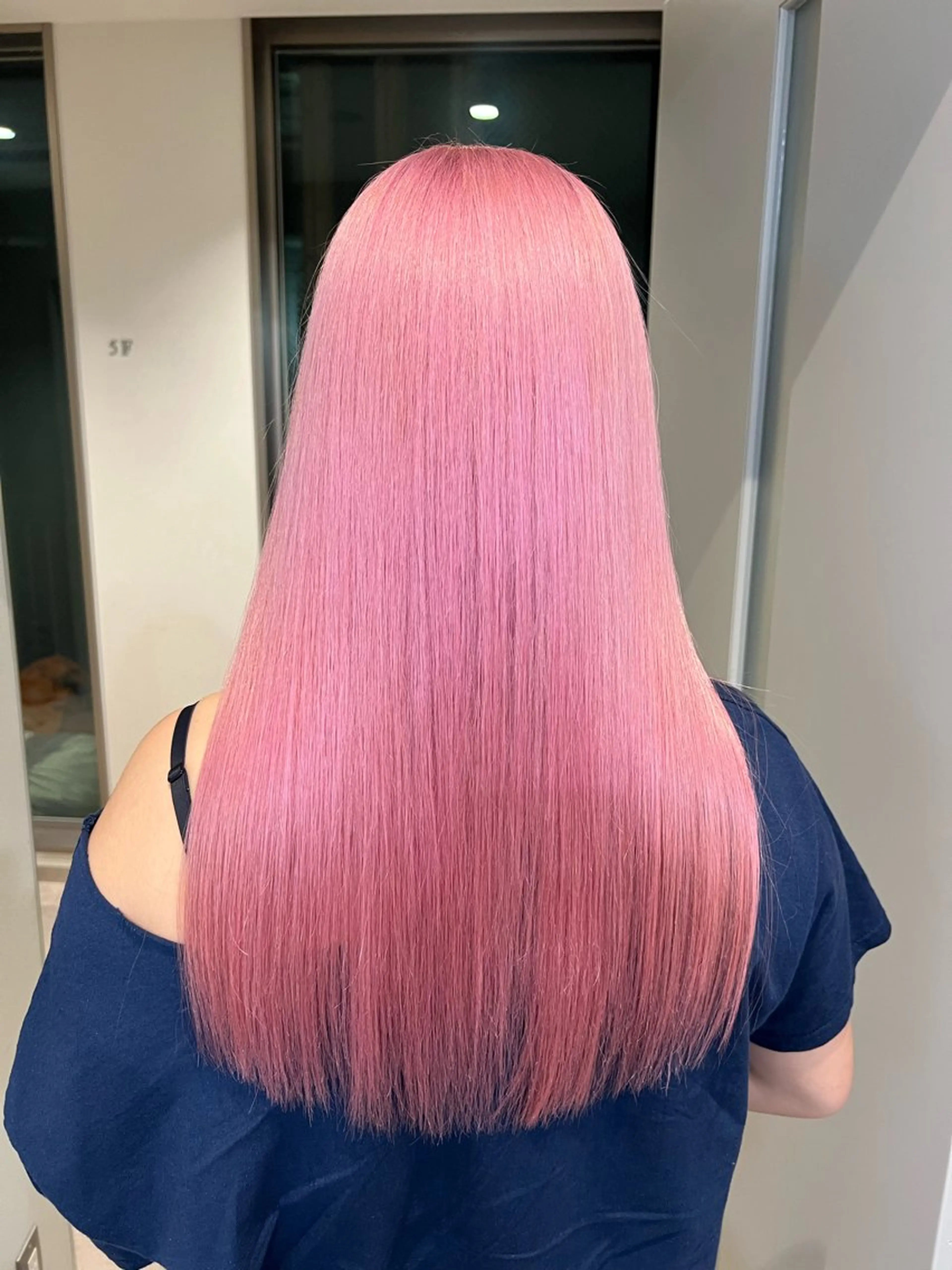 ロング 24時間受付🌈ブリ ーチ特化RYUTOのヘアスタイル