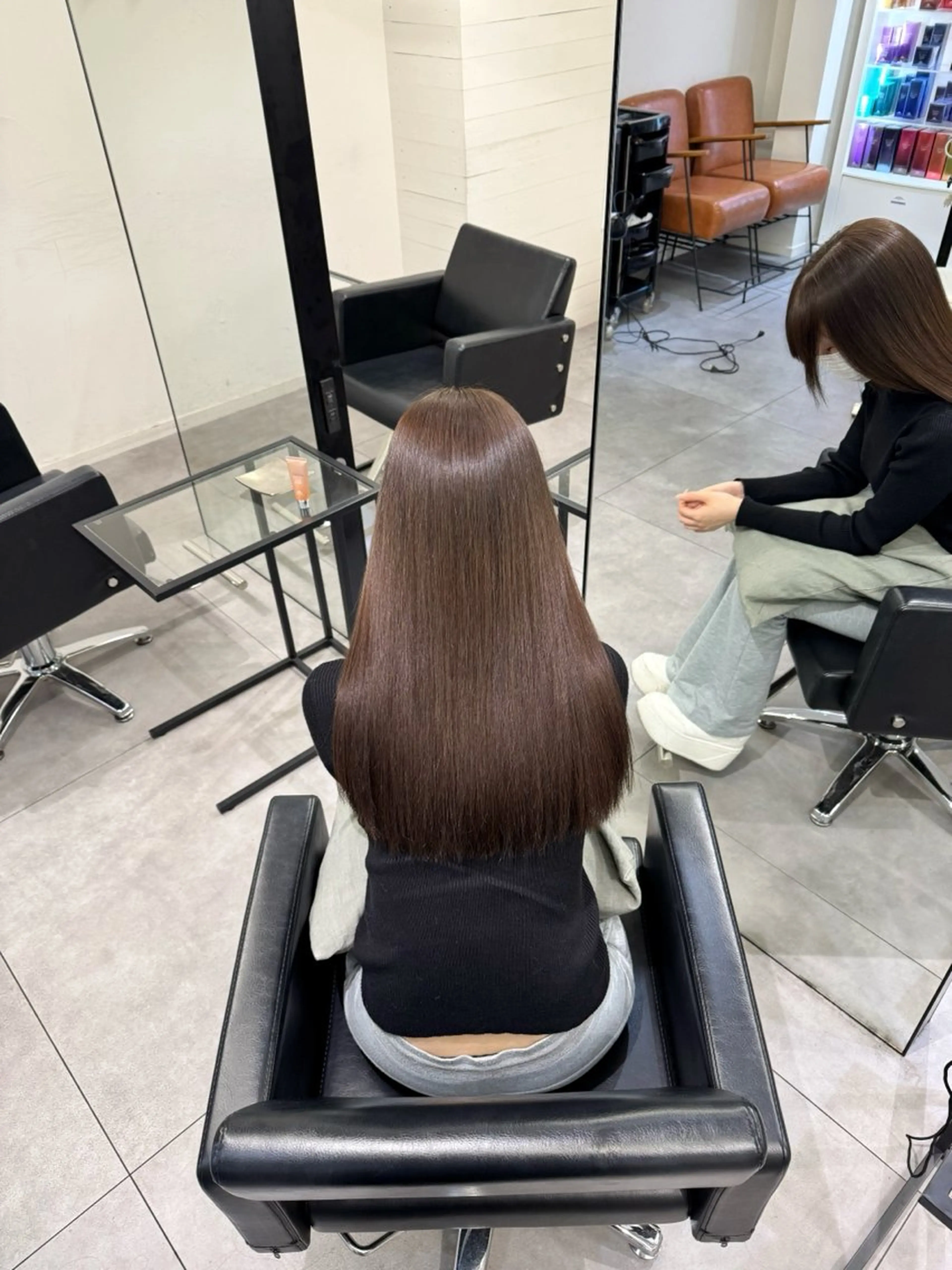 ロング カラー elu by AHNKISM所属・艶髪/ 透明感カラーのヘアスタイル
