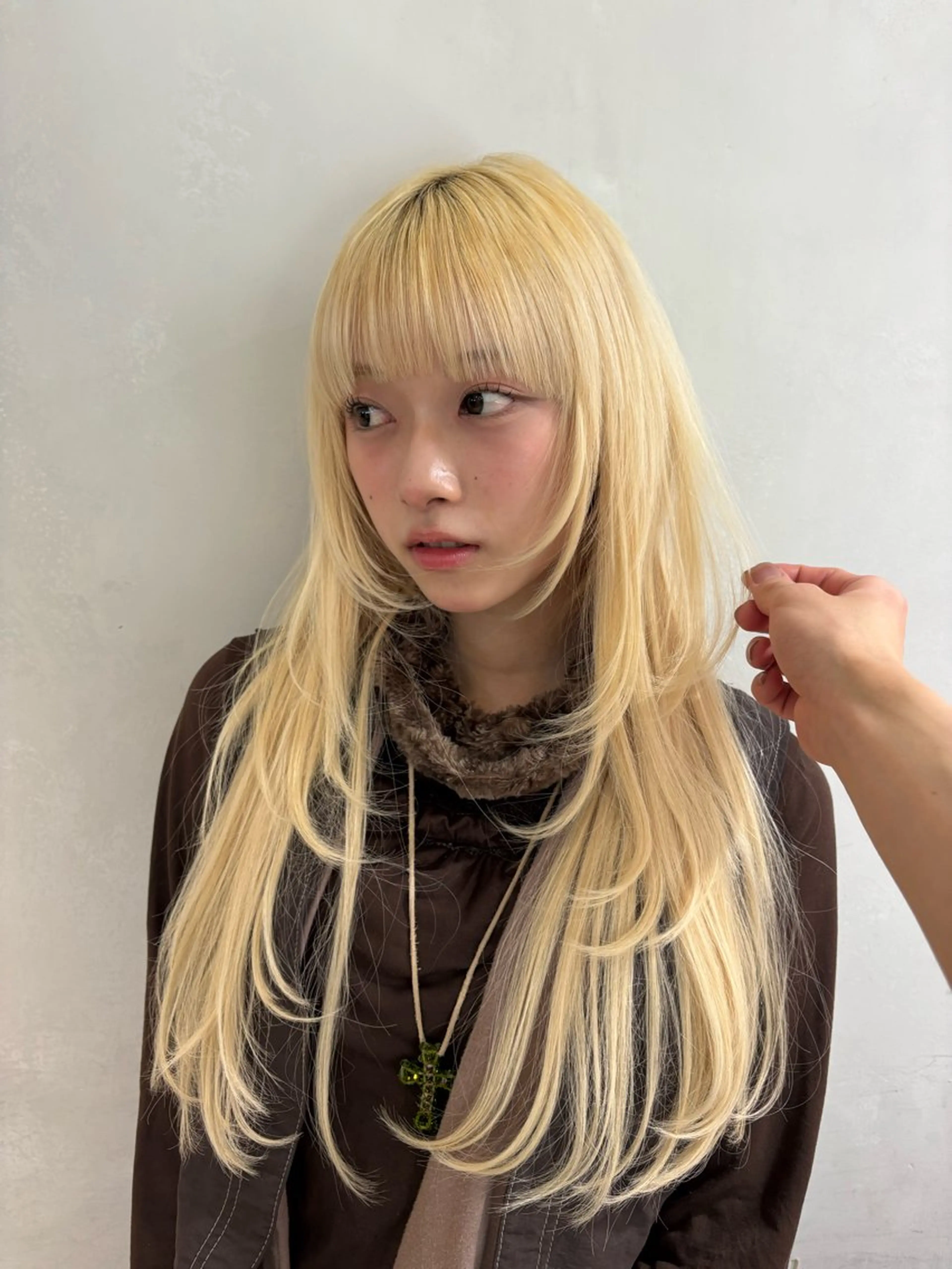 ショート カラー カット ヘアカラー トリートメント 浅倉艶🐈‍⬛ /ウルフ/レイヤーのヘアスタイル