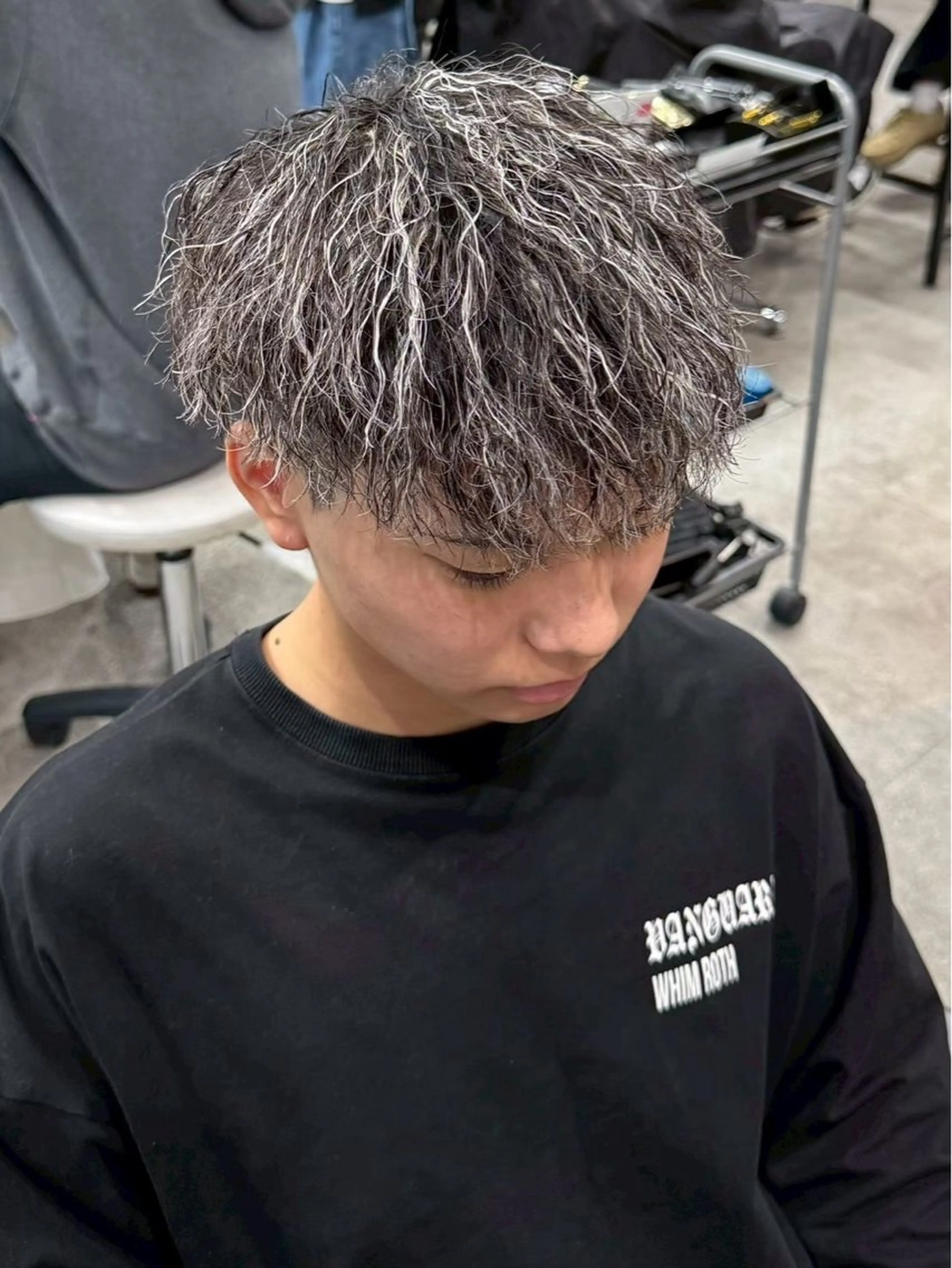 ミディアム メンズ メンズメッシュ カット ヘアカラー パーマ era本店所属・笹尾 陸/era本店 メンズ短髪系美容師のヘアスタイル