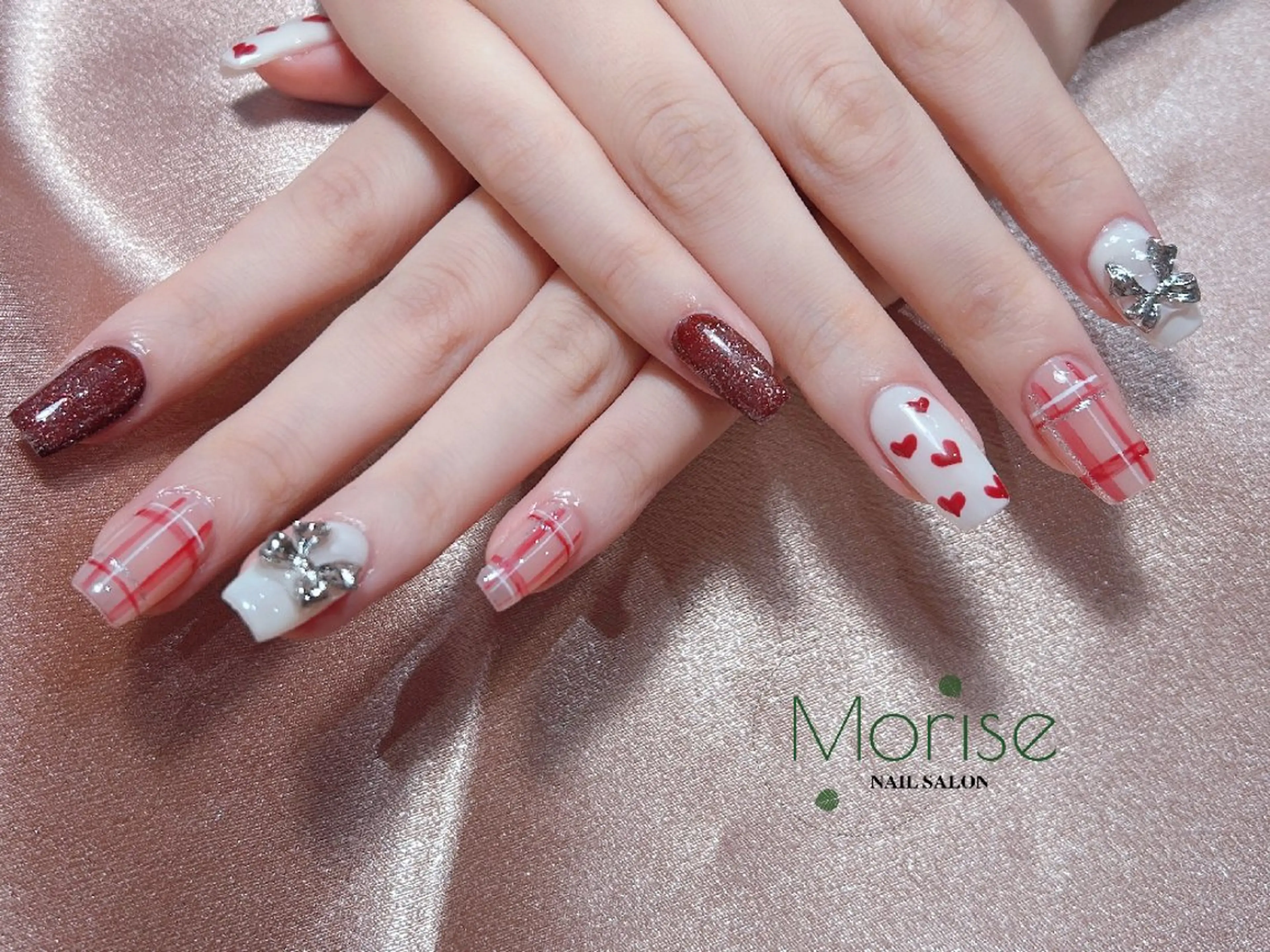 ネイル フットネイル フレンチネイル ジェルネイル ガラスフレンチ 韓国ネイル ハンドネイル ハンドケア MoriseNail 原宿店のネイルデザイン