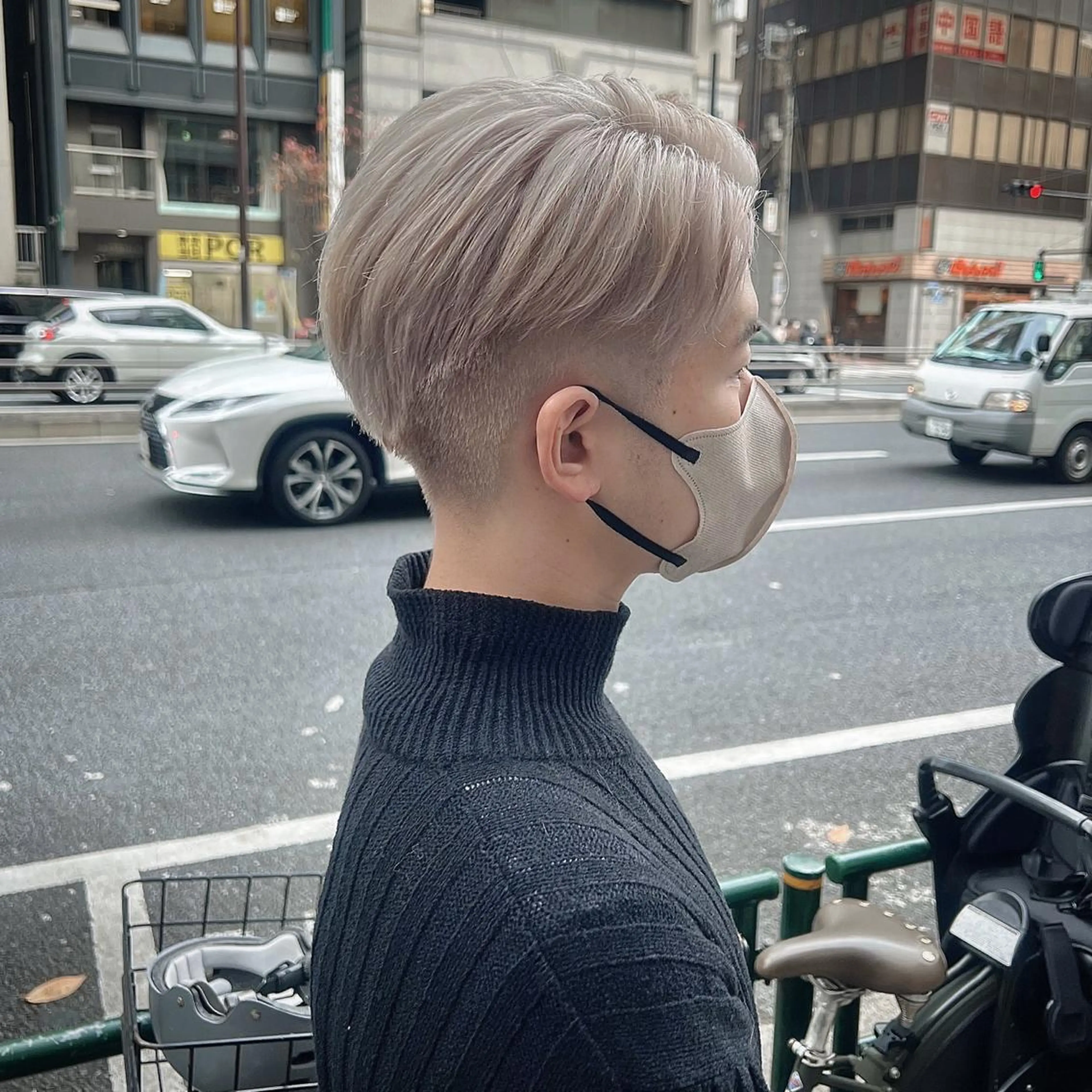 カラー メンズ ベージュカラー ミルクティーベージュ ホワイトミルクティーベージュ カット ヘアカラー トリートメント メンズ特化/パーマ/ ハイライト/竜成のヘアスタイル