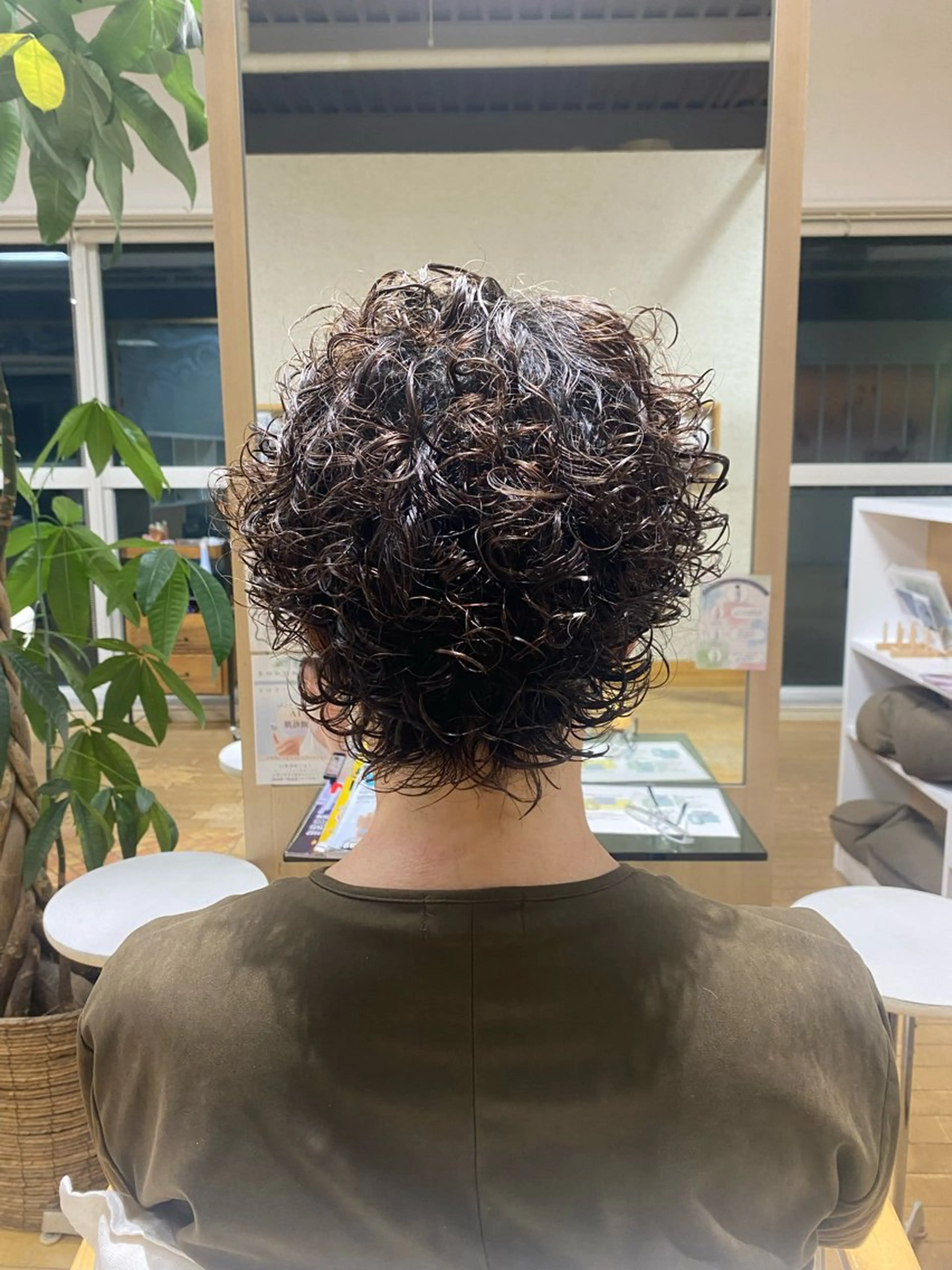 パーマ メンズ メンズパーマ メンズウルフカット ウルフカット カット パーマ I's hair NUBOU所属・小守林 蘭のヘアスタイル