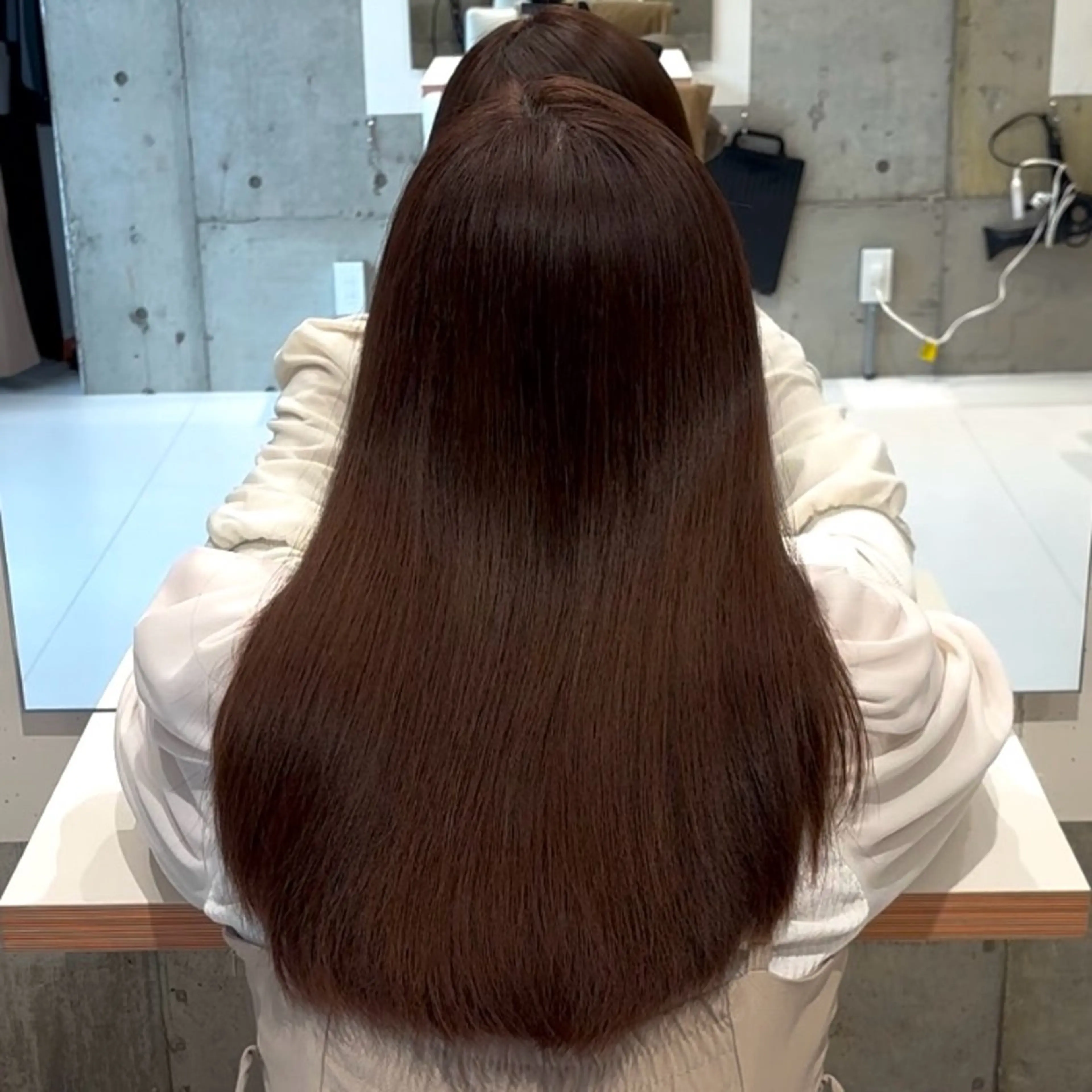 セミロング カット ヘアカラー 縮毛矯正 トリートメント nagi所属・透明感／髪質改善 ／ 千種／りかのヘアスタイル