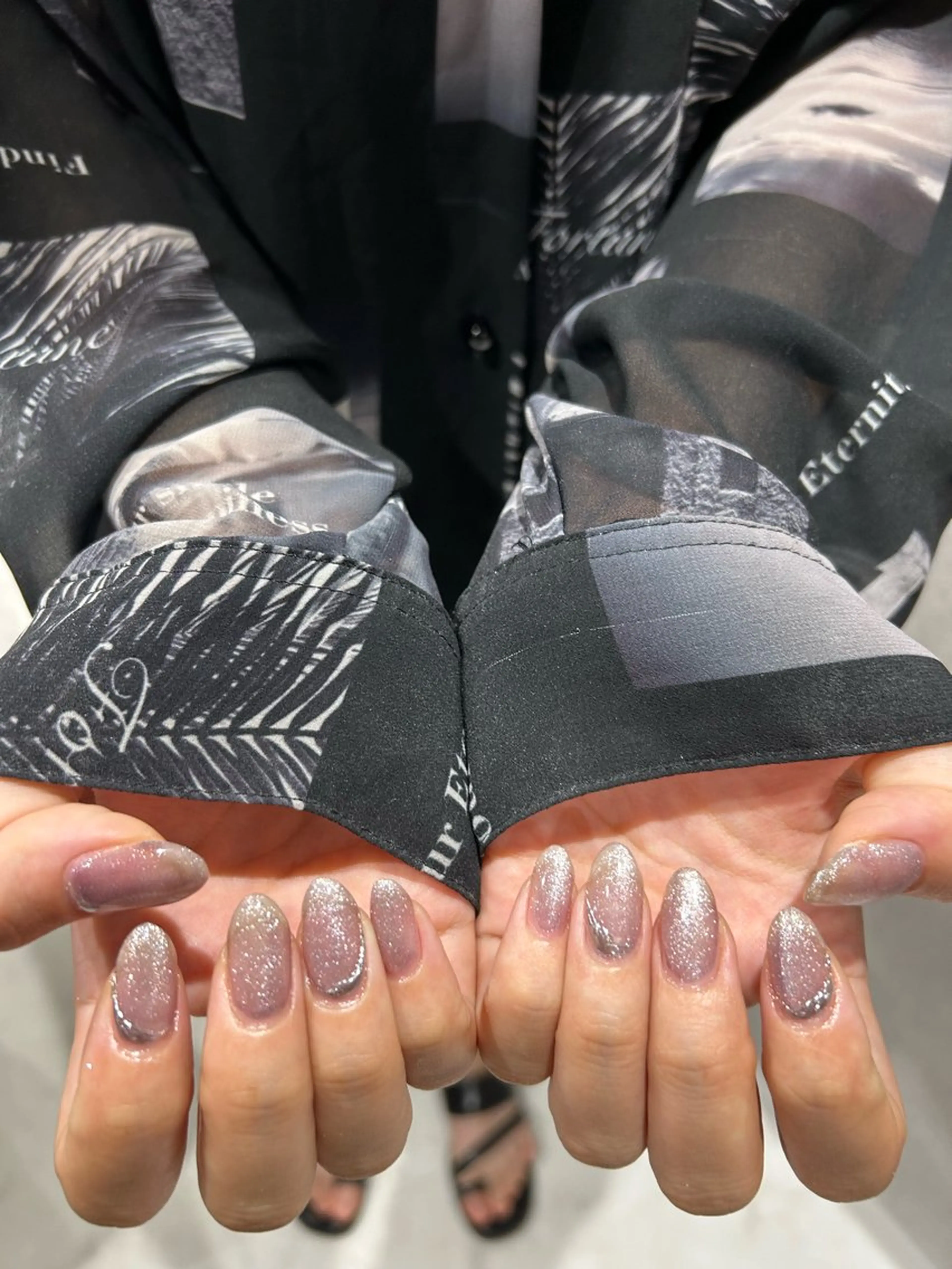 ネイル パープル シルバー 大山 なつみのネイルデザイン