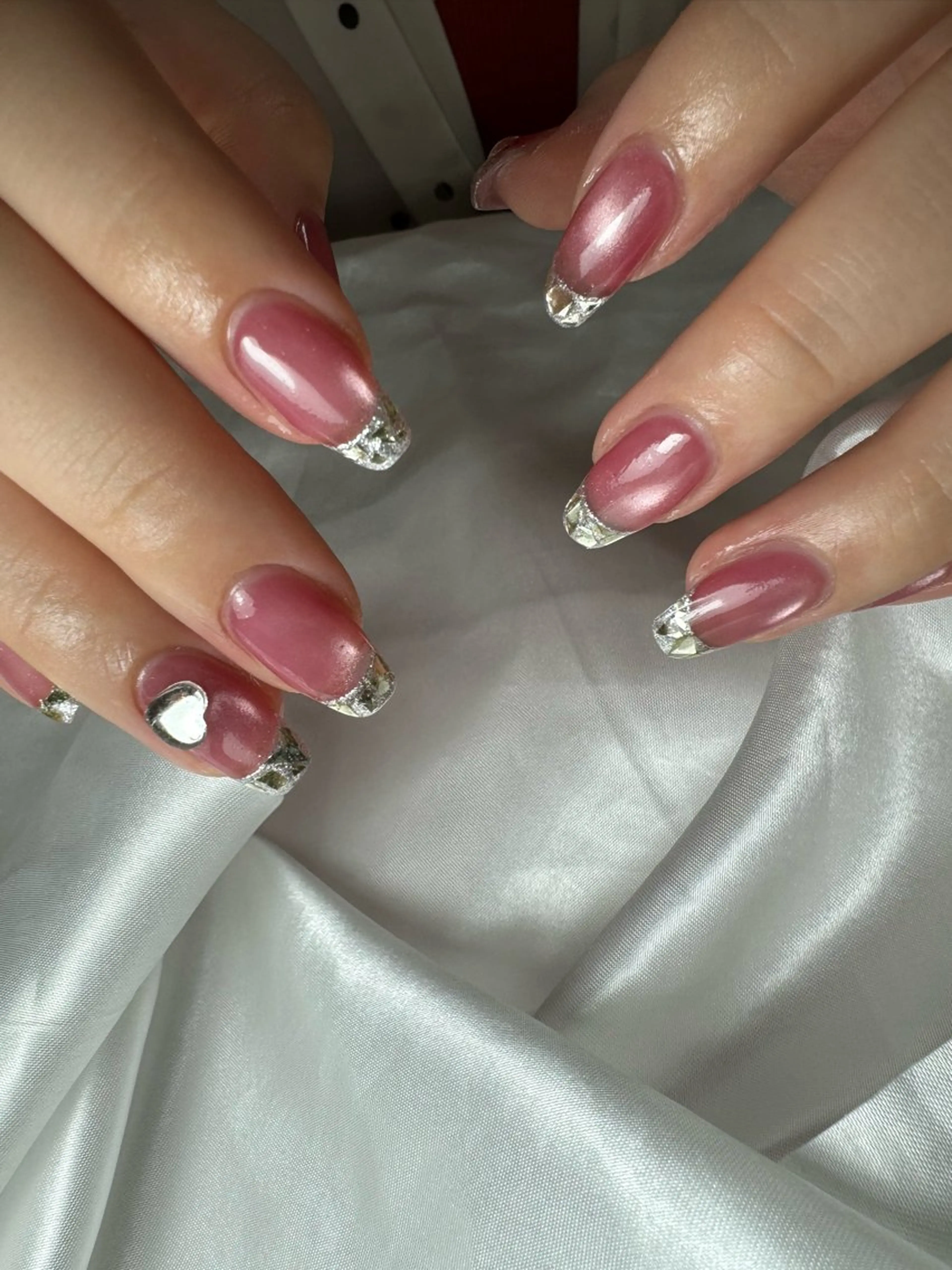 ネイル フレンチネイル ジェルネイル ガラスフレンチ 氷ネイル・うるうるネイル 持ち込み ハンドネイル flowers nailのネイルデザイン