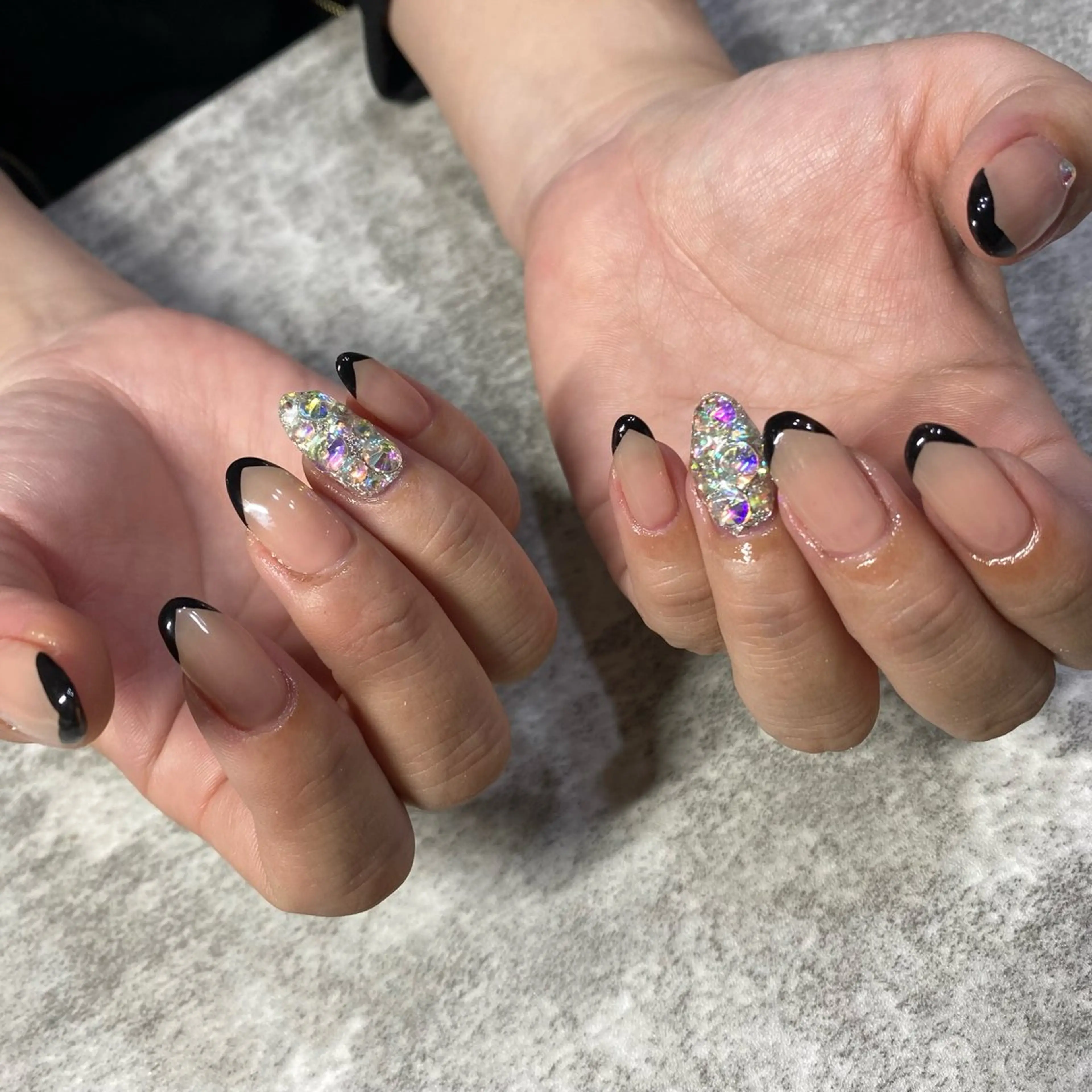 ネイル フレンチネイル ストーンネイル ハンドネイル ★Rinail... .のネイルデザイン