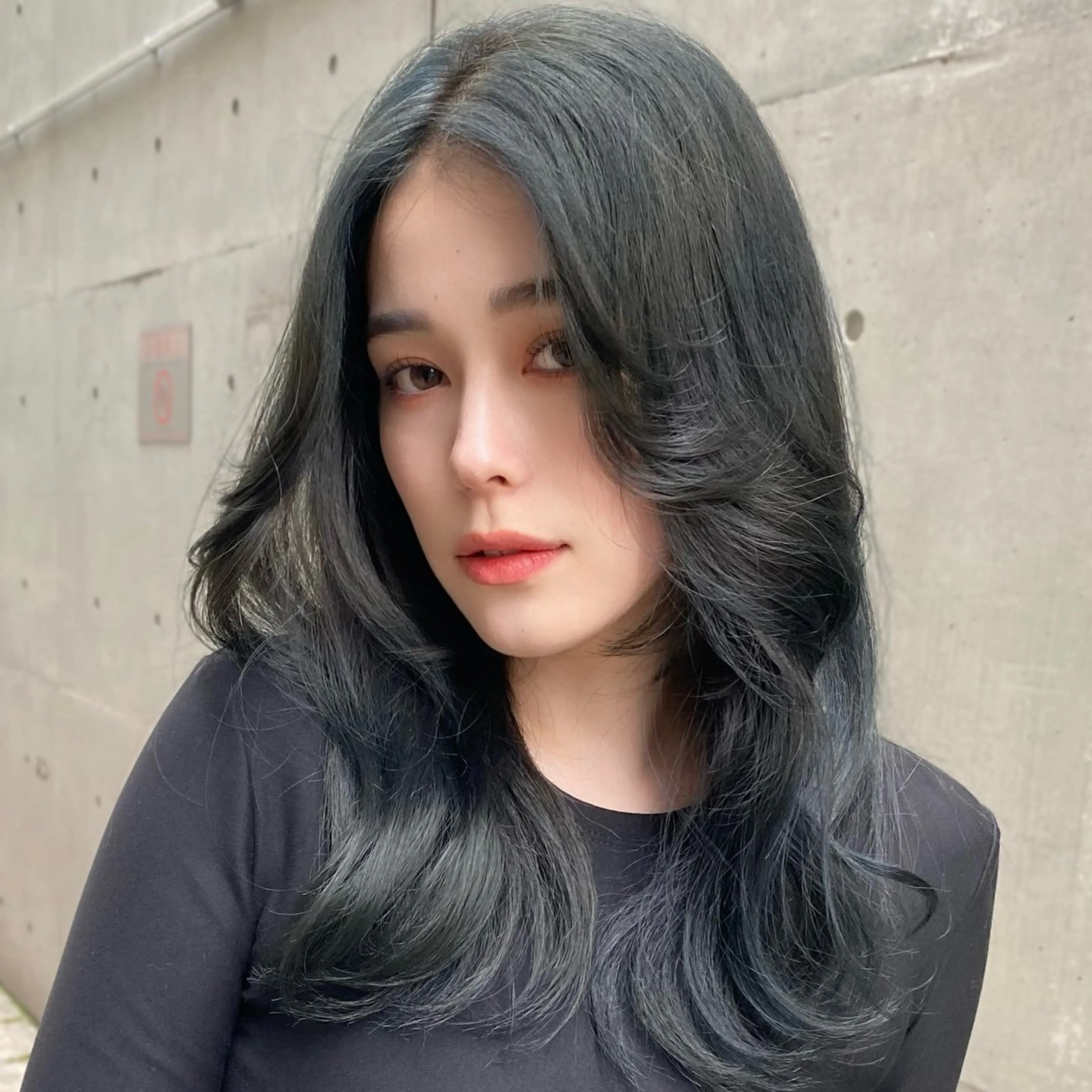 セミロング カラー グレージュ オリーブカラー オリーブグレージュ オリーブグレー レイヤーカット カット ヘアカラー トリートメント ハッシュカット/縮毛 レイヤー/yukiのヘアスタイル