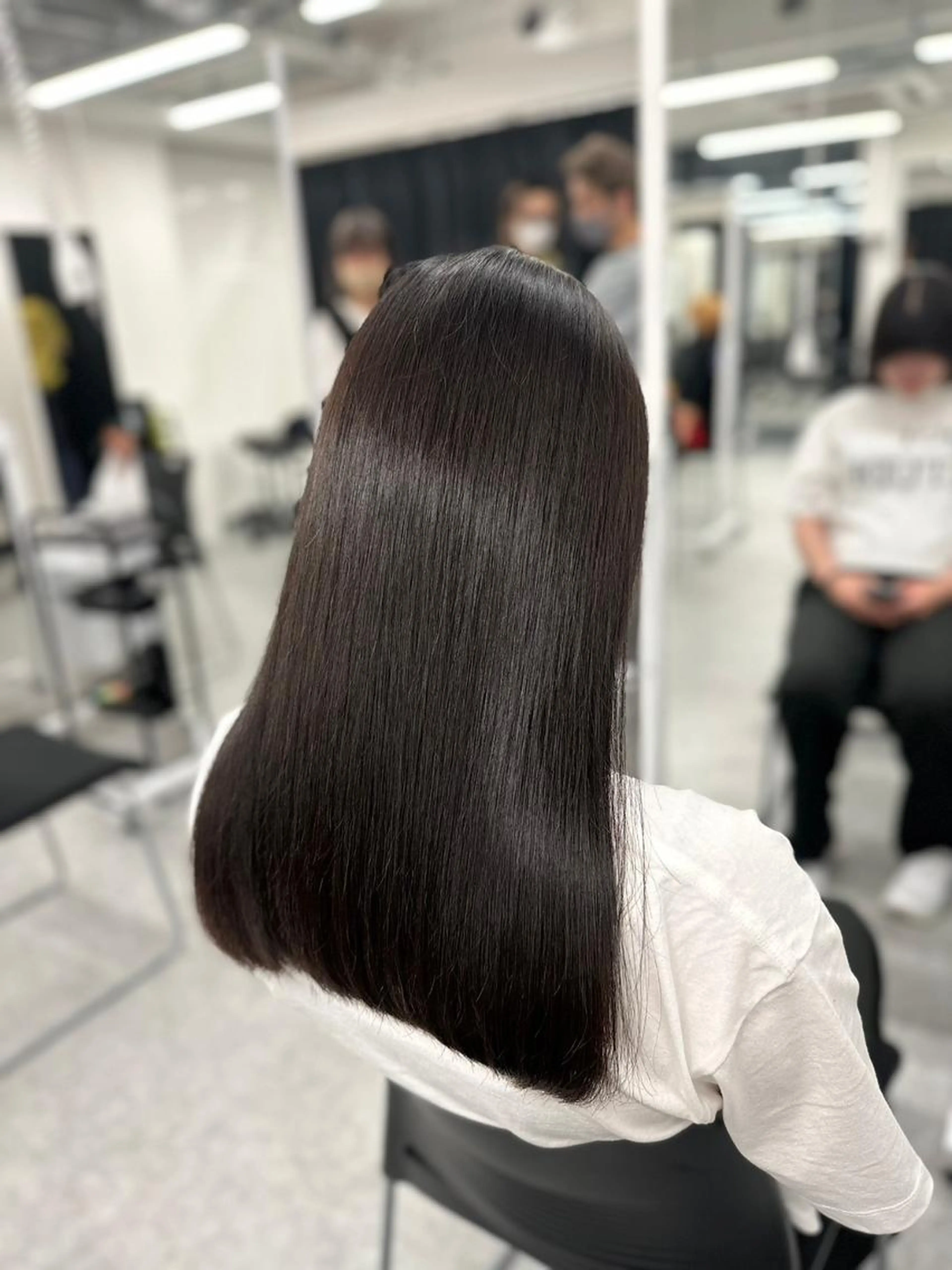 【8月日、月、火曜限定🐈‍⬛】縮毛矯正🪽➕髪質改善トリートメント🫧の写真