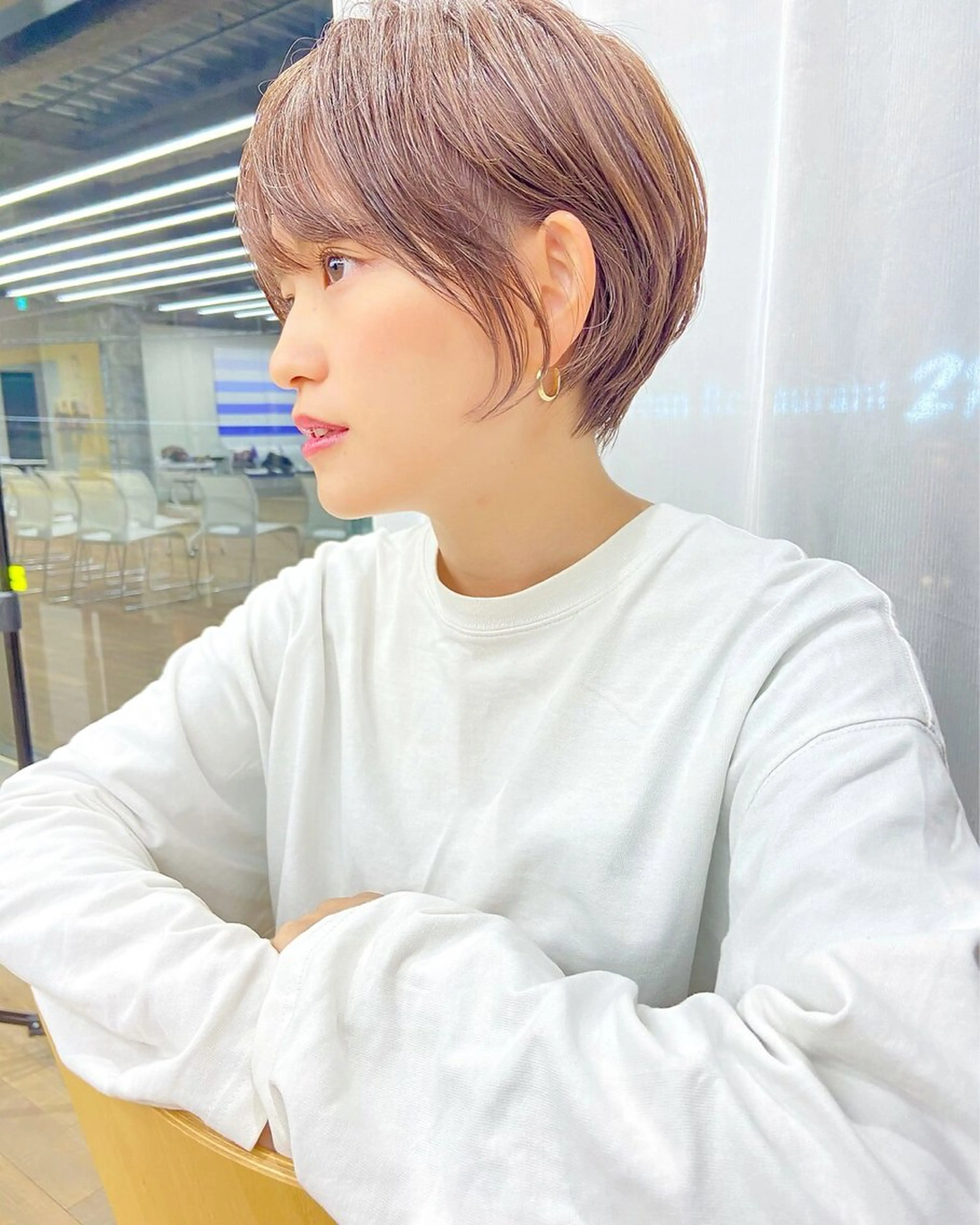 ショート ボブ 髪質改善 韓国風ヘア レイヤーカット ショートヘア suii..hair designブリーチのヘアスタイル