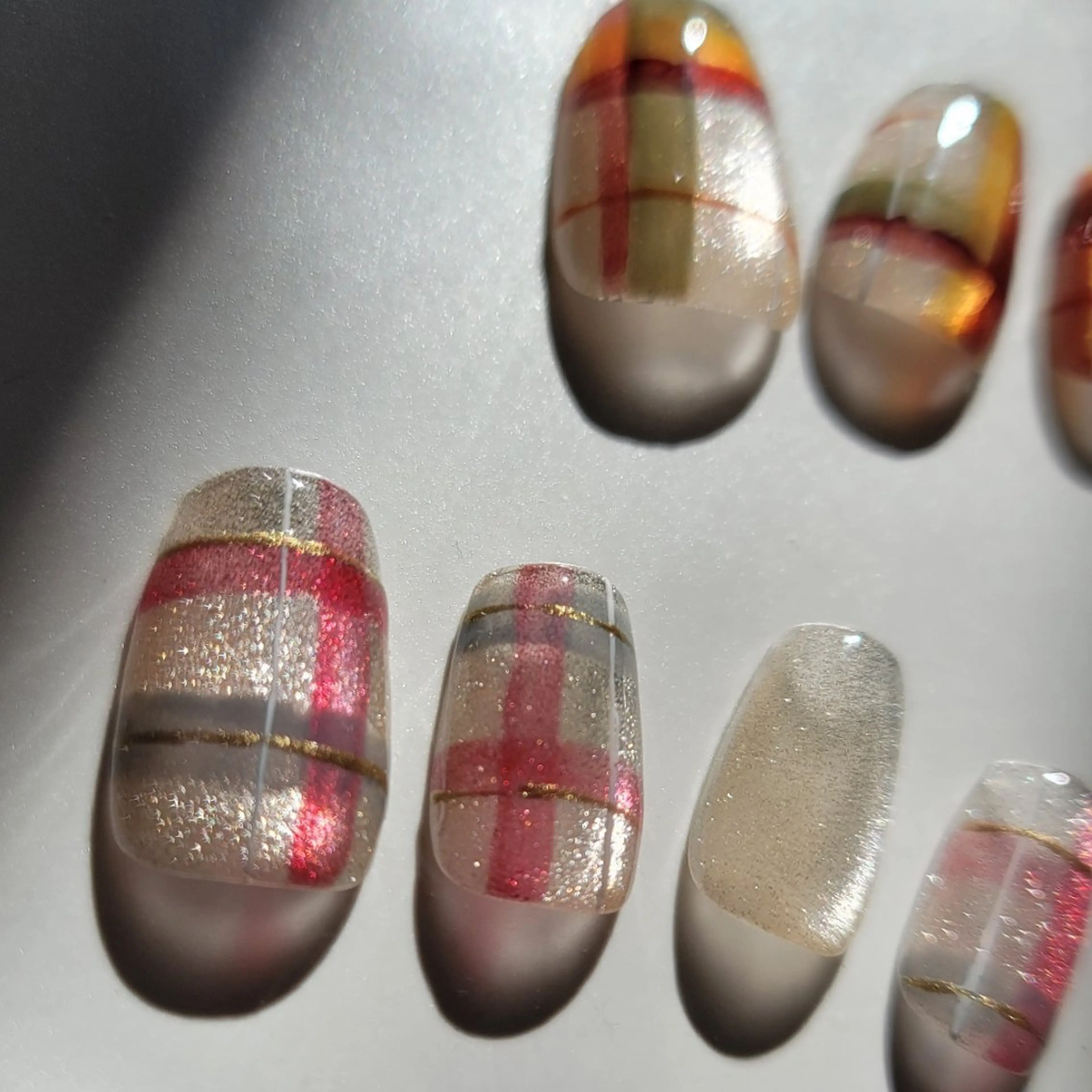 ネイル マグネットネイル 🌲🌳🚪iiit o🌲🌳🌲のネイルデザイン