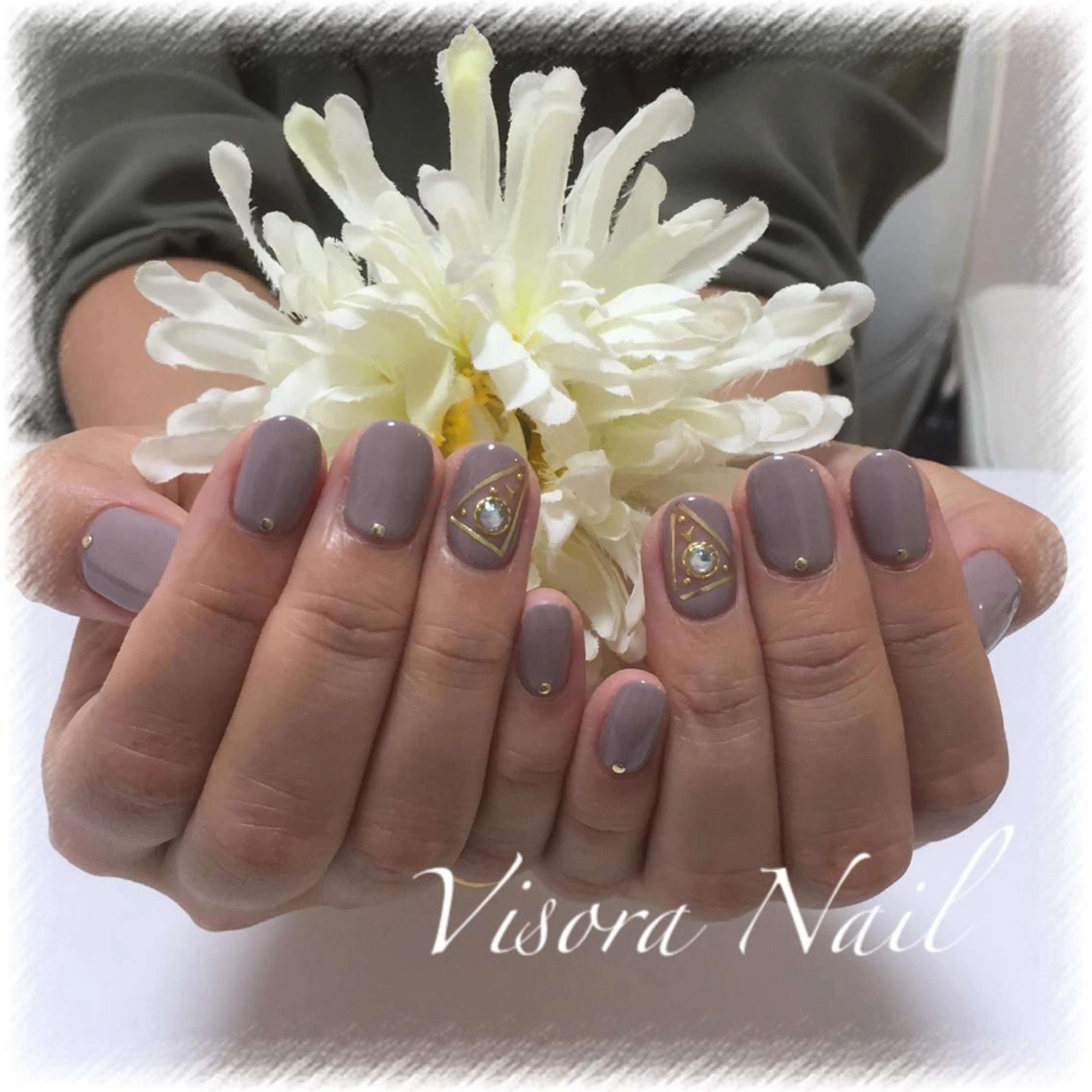 ネイル 美SORA ～ｳﾞｨｿﾗ～のネイルデザイン