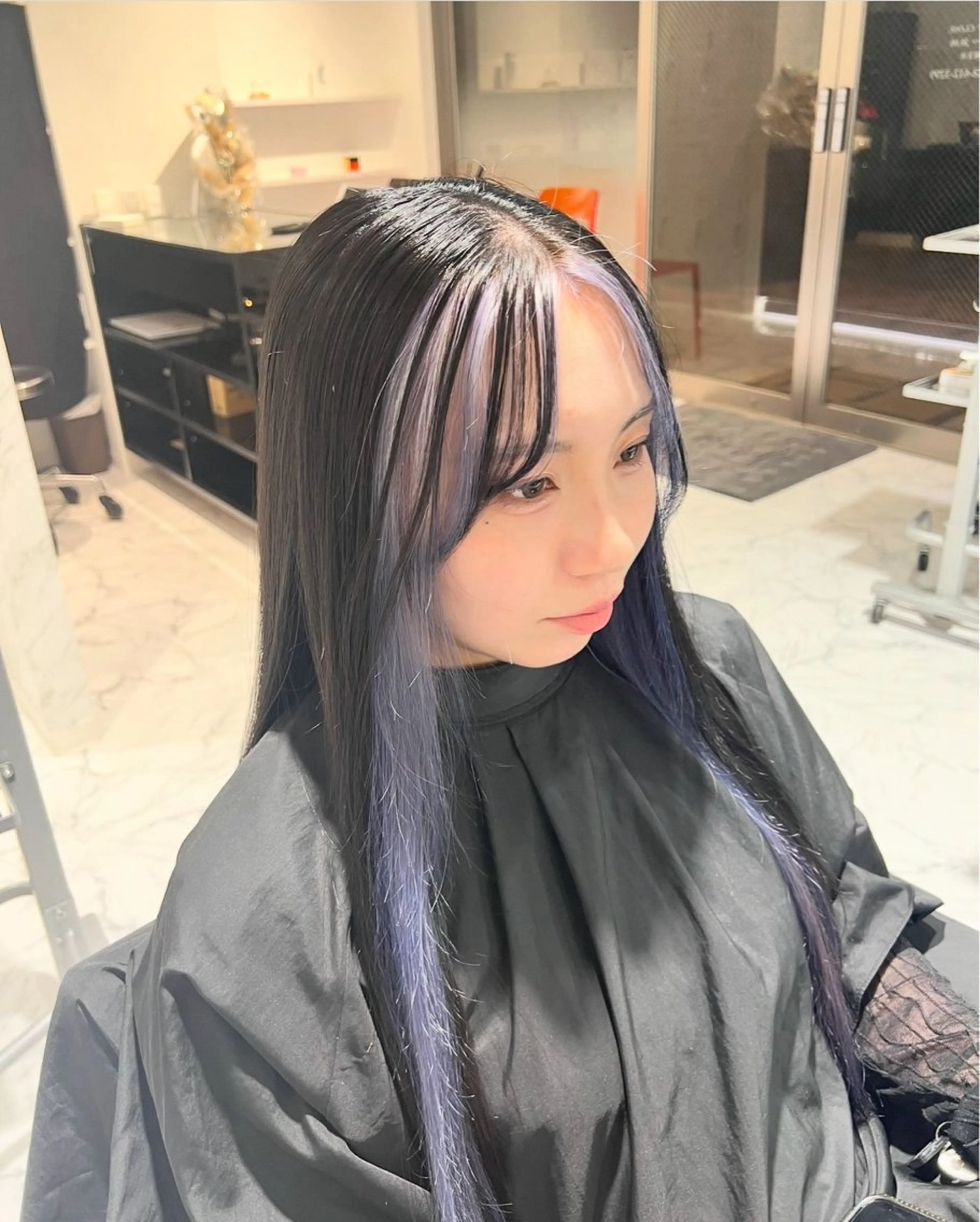 ロング カラー ミストバング ブリーチ  フェイスフレーミング ART【アール】所属・HAZUKI .のヘアスタイル