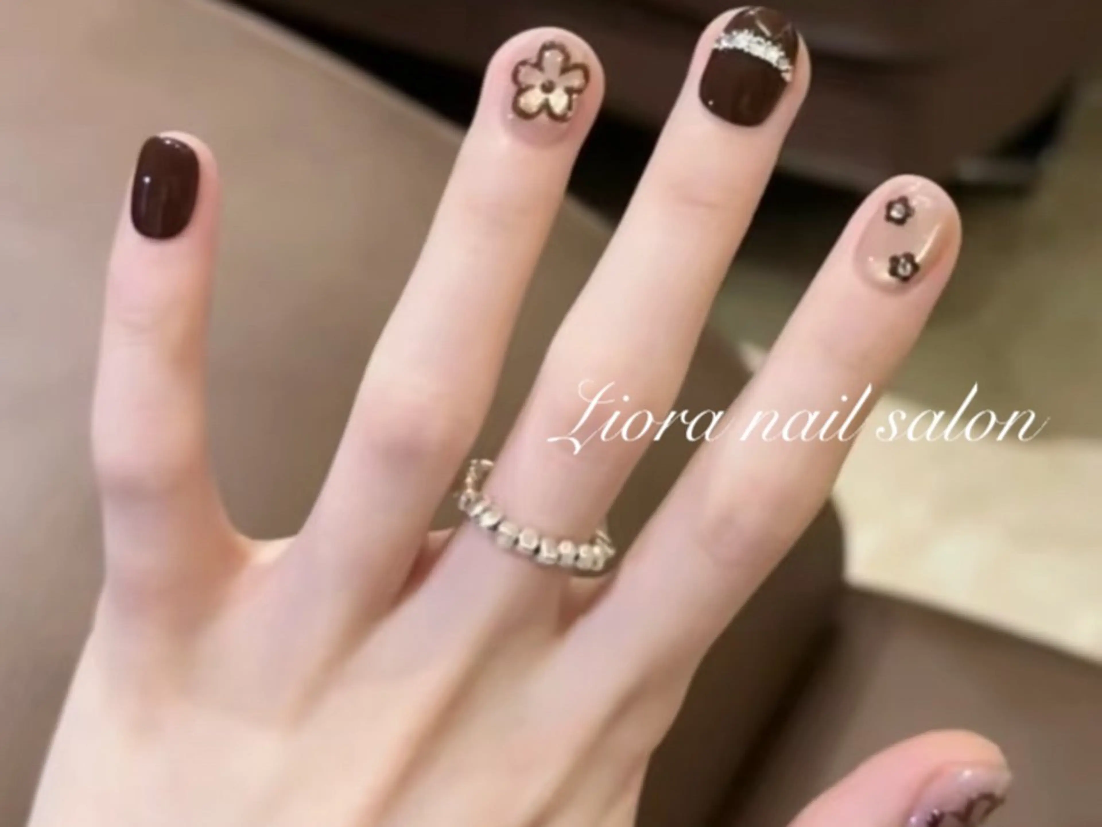 ネイル フレンチネイル ジェルネイル ガーリー グラデーション キラキラネイル ハンドネイル Liora ネイルサロン所属・Liora nail salonのネイルデザイン