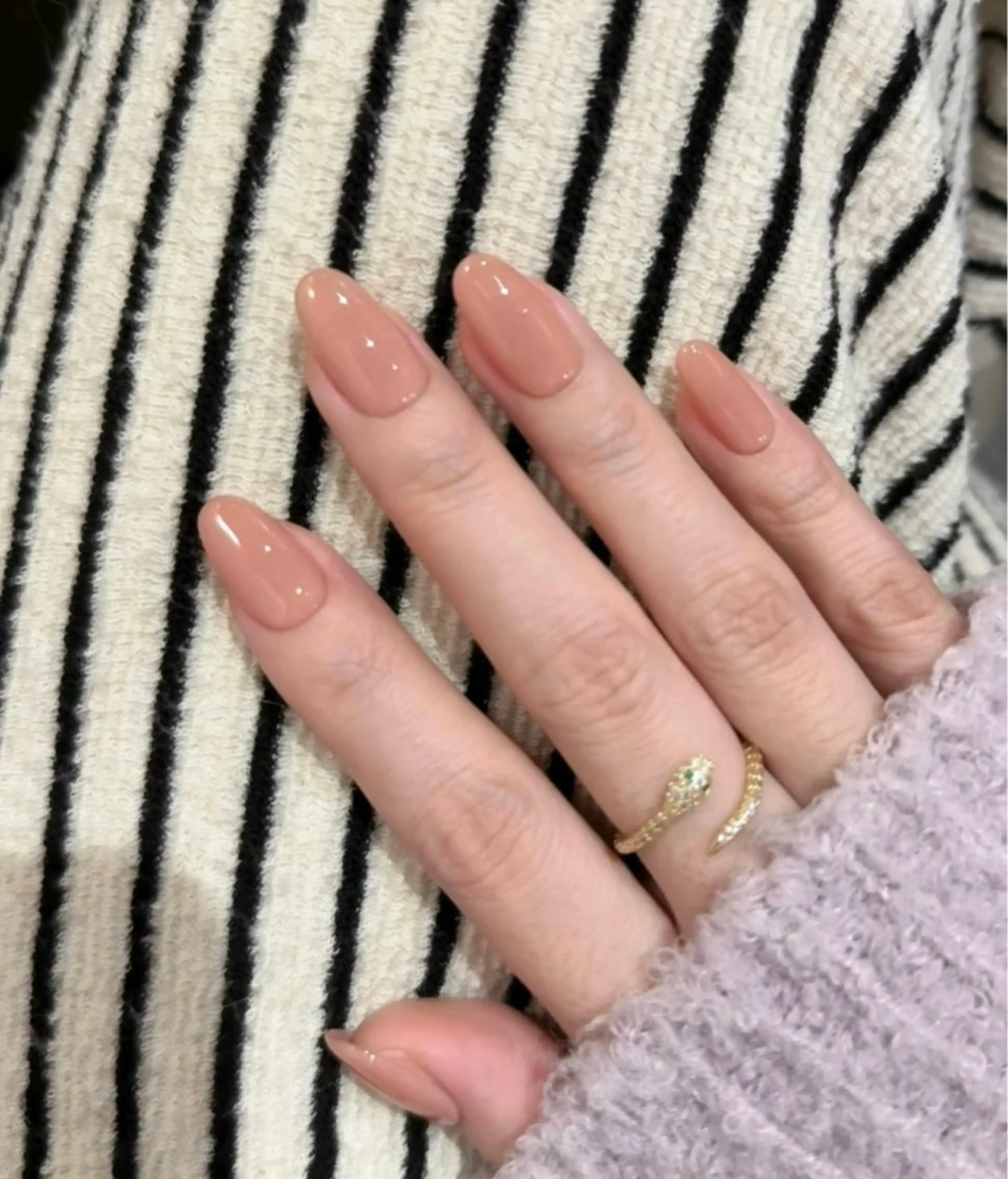 ネイル 小森未紗 ネイルサロンのネイルデザイン