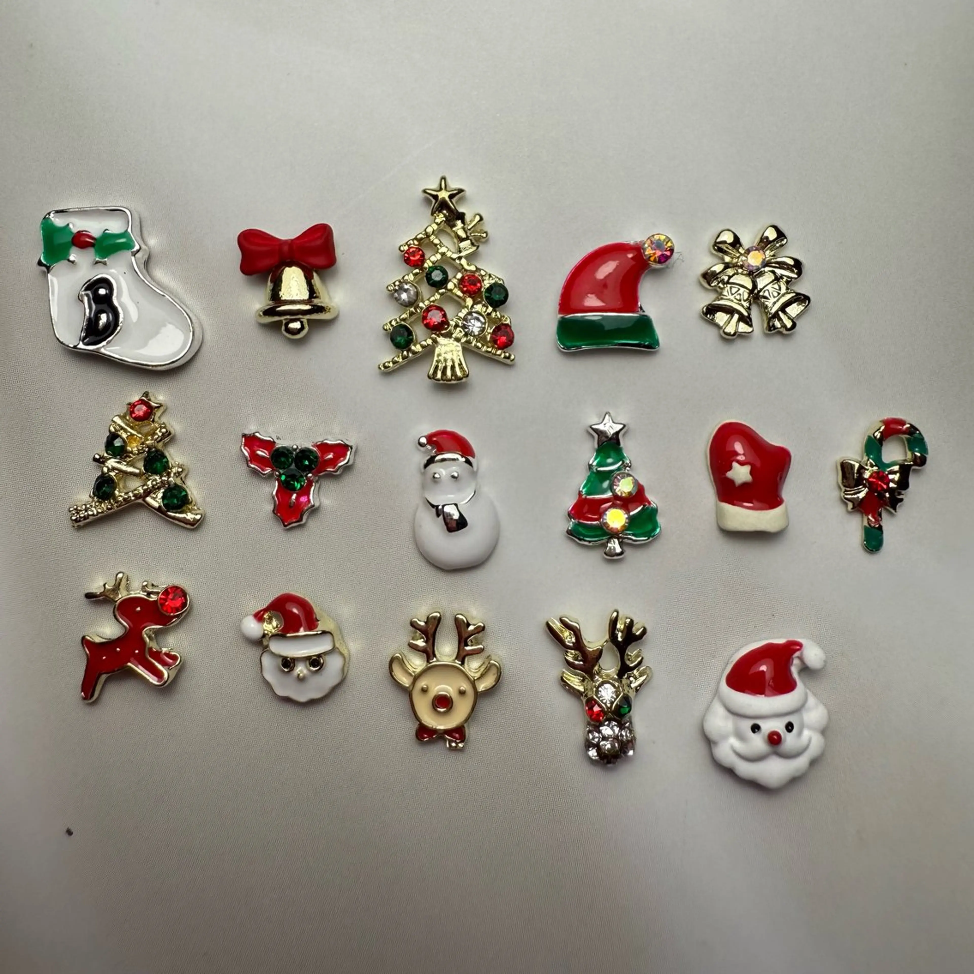 ネイル 冬ネイル クリスマス ハンドネイル yuki nail...のネイルデザイン