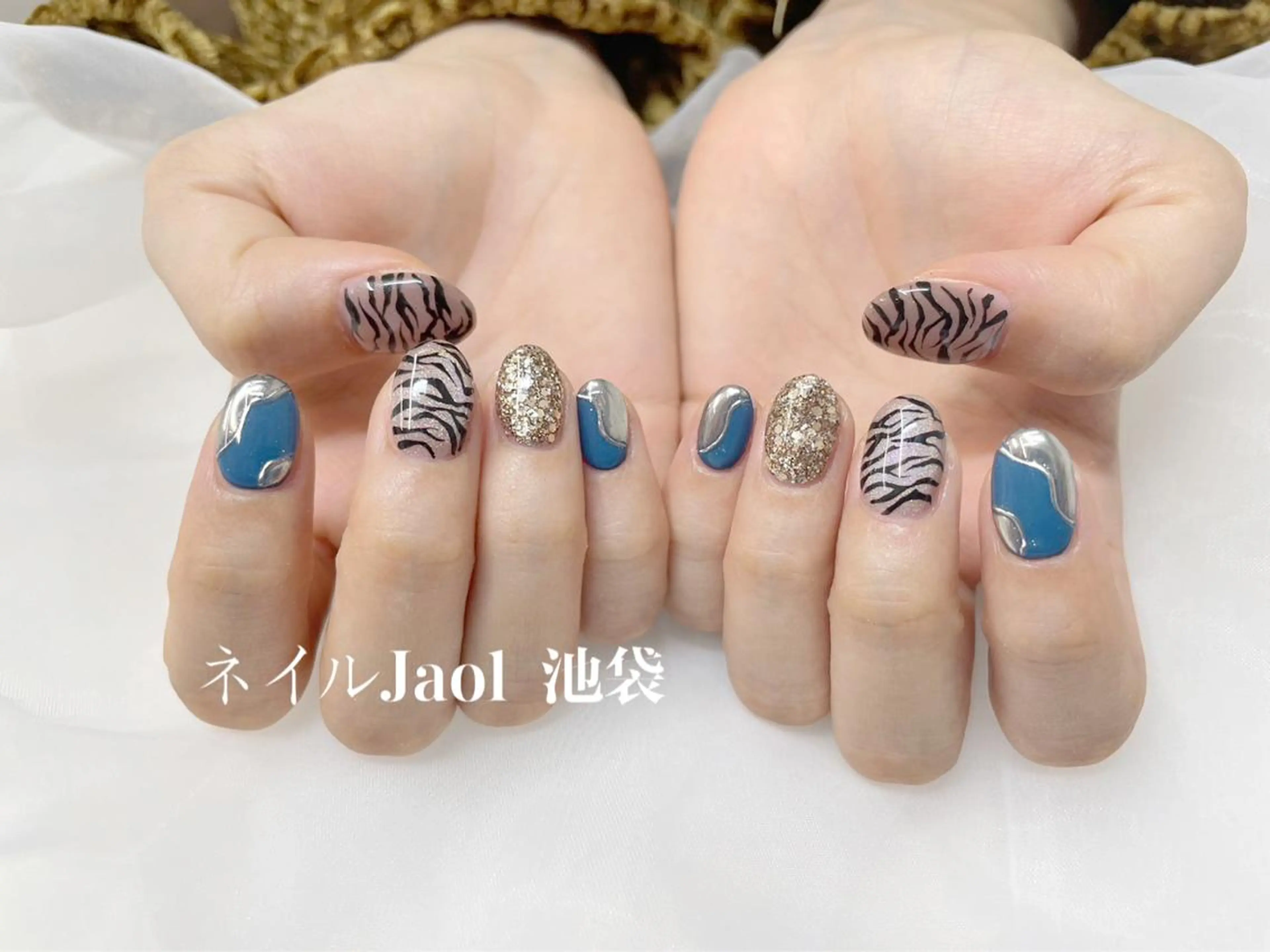 ミディアム ハンドネイル nail jaol池袋店所属・ネイルJaol 池袋のネイルデザイン
