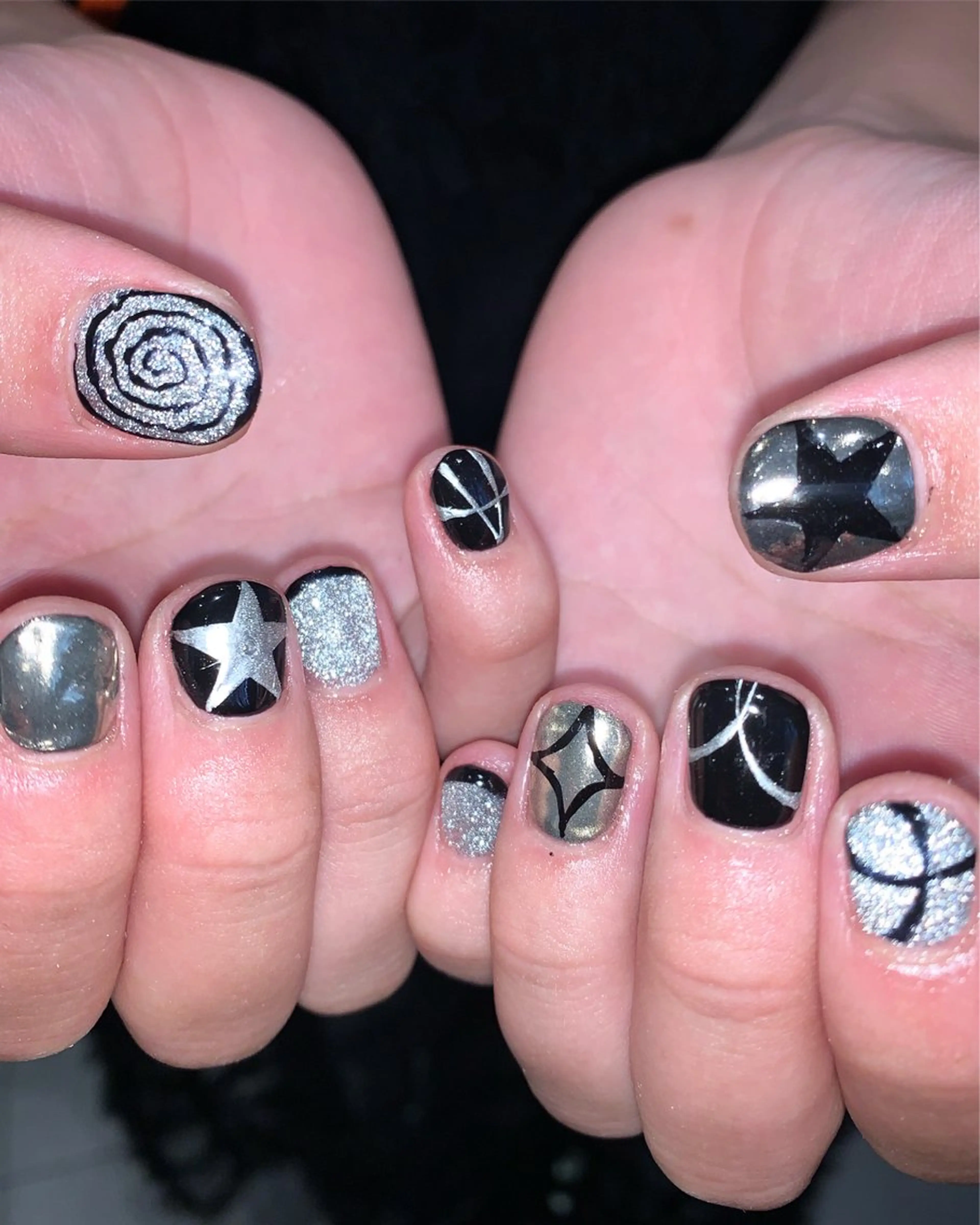 ネイル メンズネイル シルバー ハンドネイル Kureha/ネイル トレンドヘアのヘアスタイル