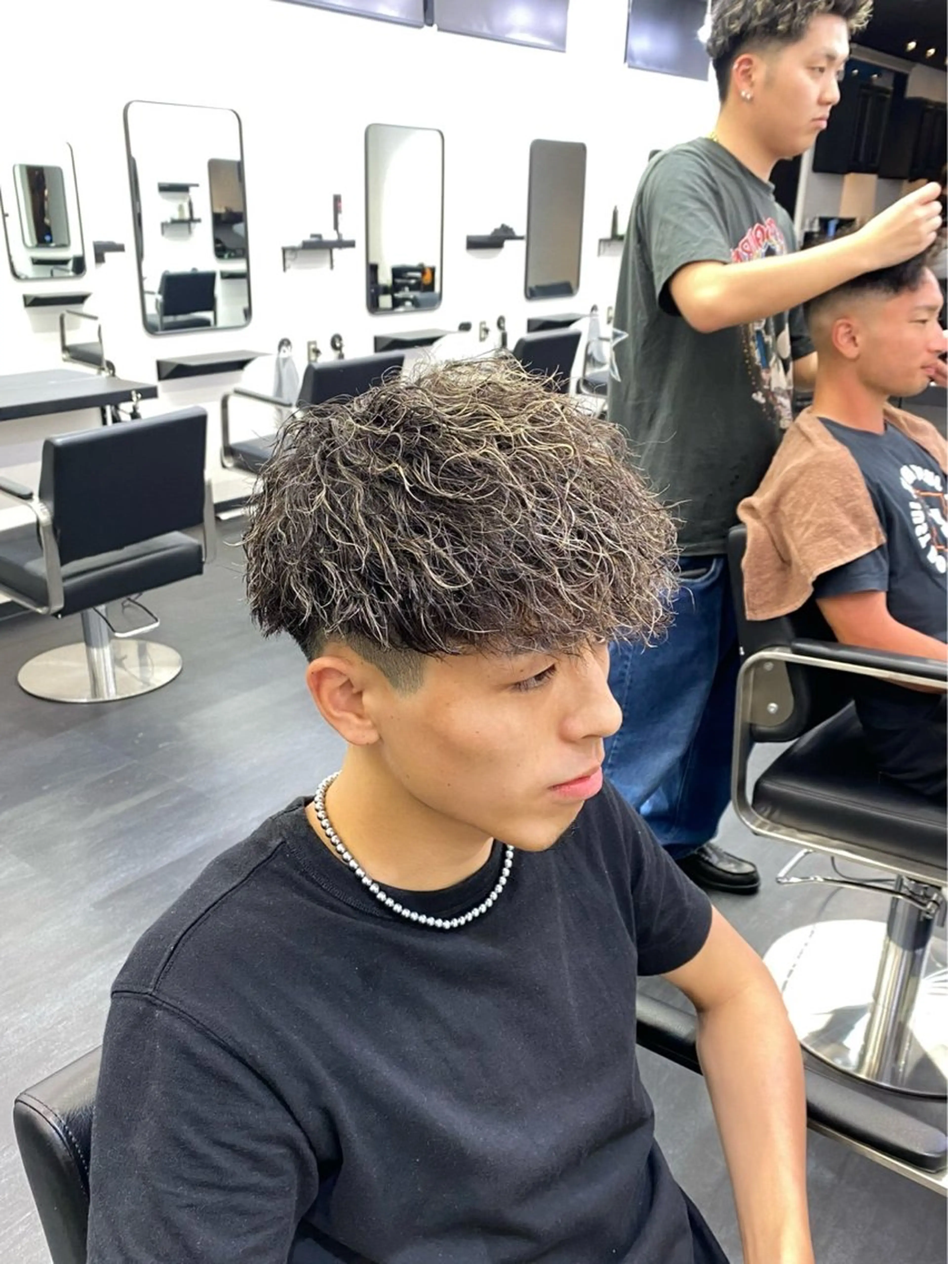 ミディアム カラー パーマ メンズ カット ヘアカラー パーマ メンズ特化🔥　齋藤 航のヘアスタイル