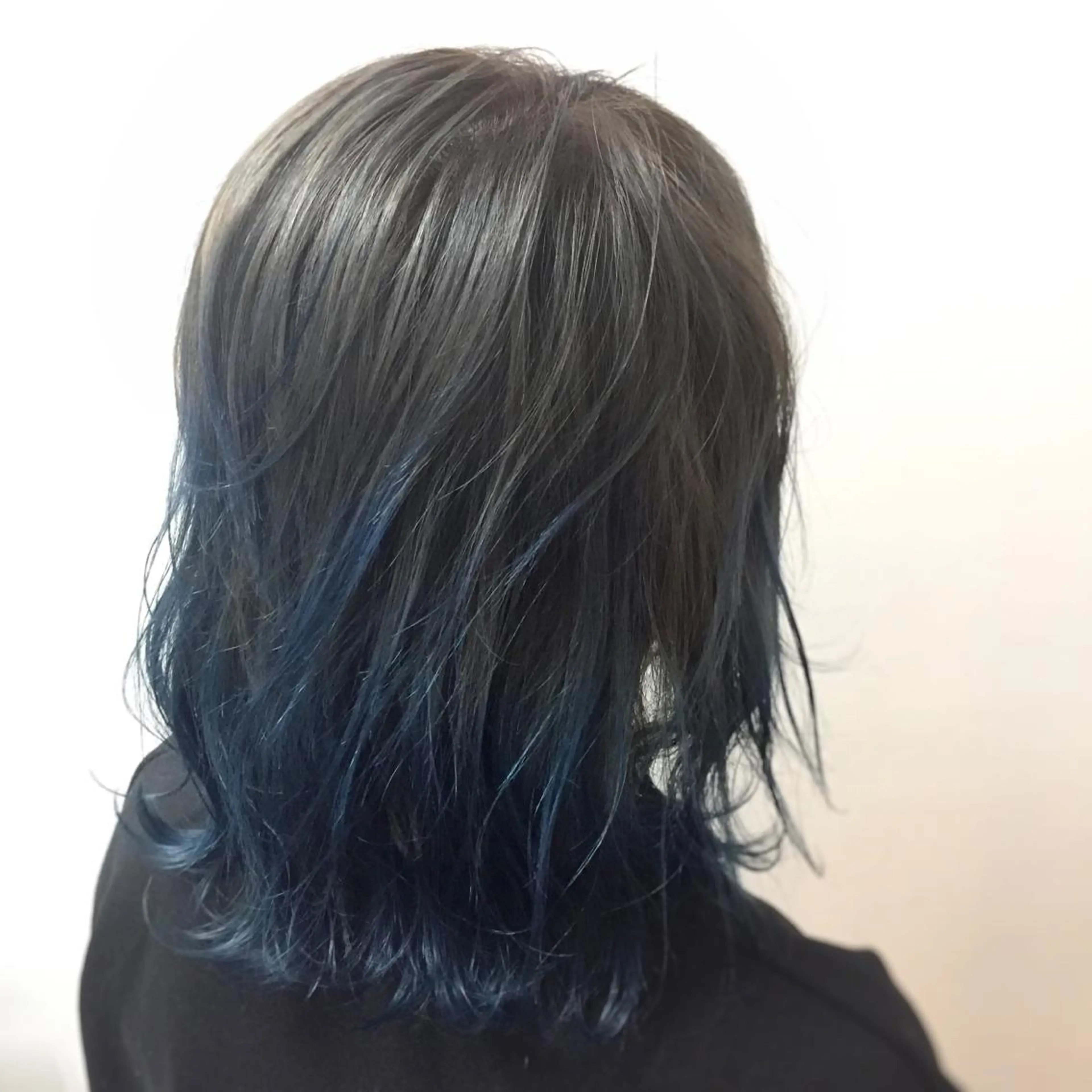 ミディアム カラー ブルーカラー グラデーションカラー 大阪なんば 骨格診断カット PEACE by CITA【ピース バイ シータ】所属・髙田　健治 (ケンジ)のその他イメージ