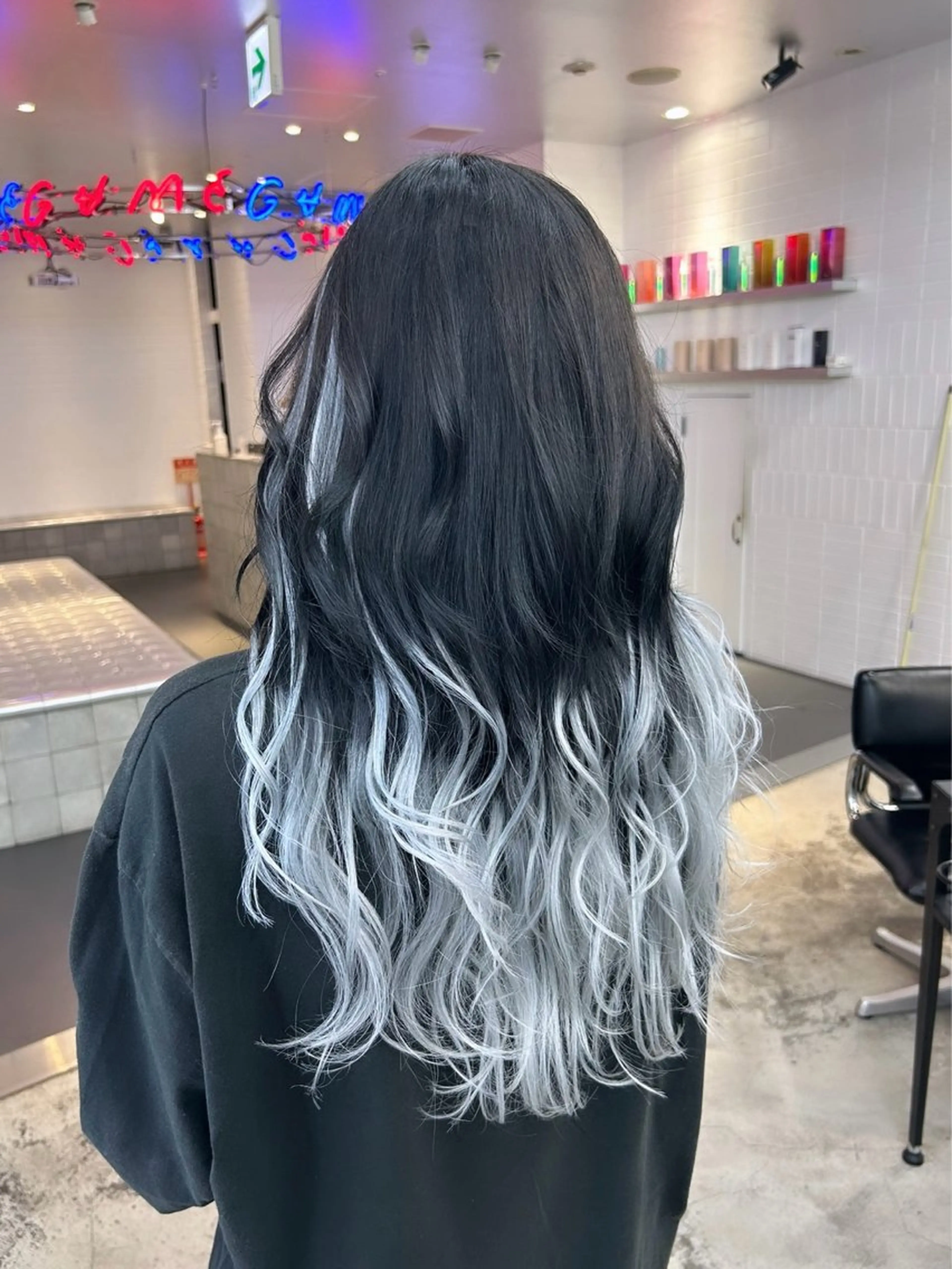 セミロング セミロングパーマ ボブ エクステ 外国人風カラー 卒業式のヘアスタイル MiRI💜地毛級 エクステ✖似合わせ技のヘアスタイル