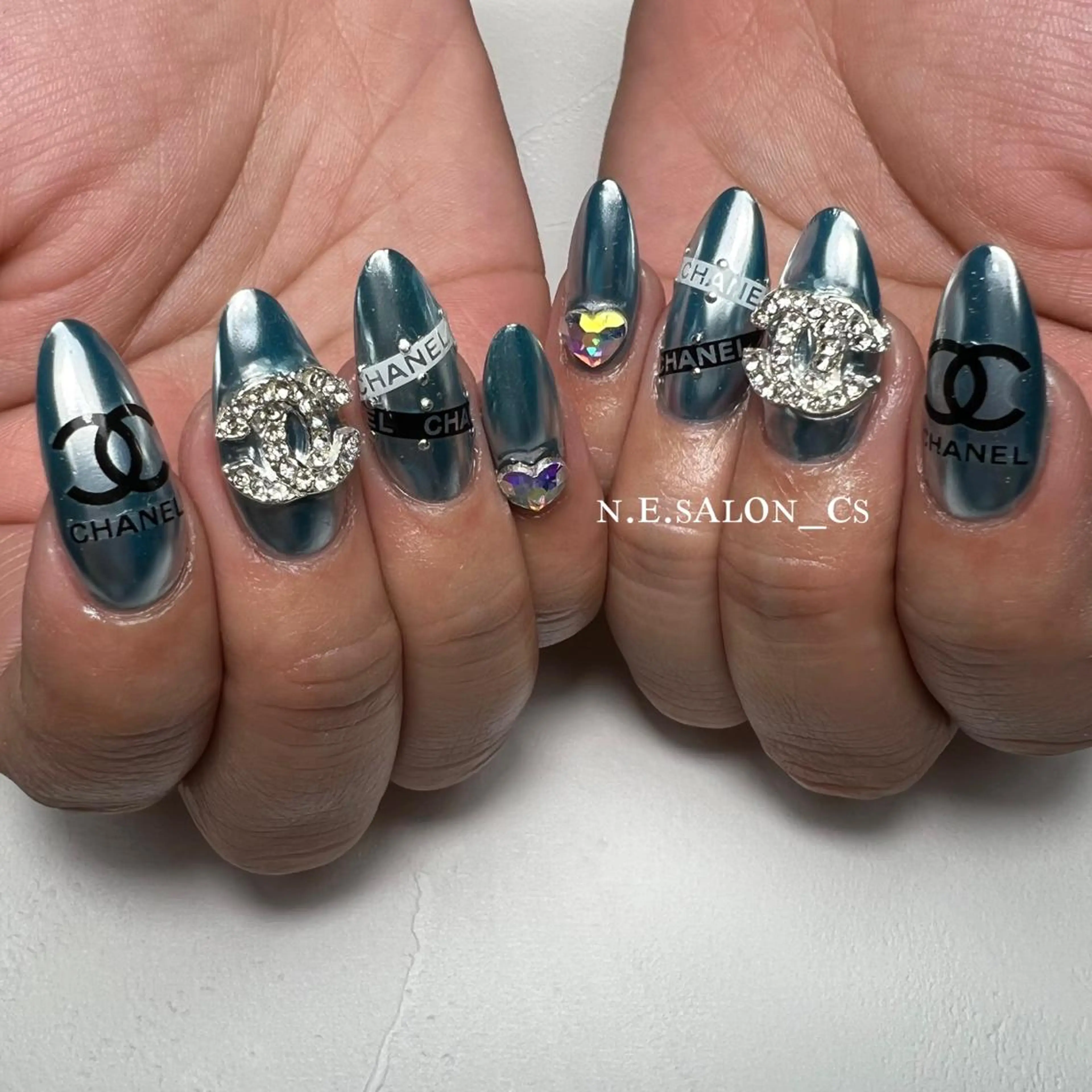 ネイル Nail.cs🪞 CHIHARUのマツエク・マツパデザイン