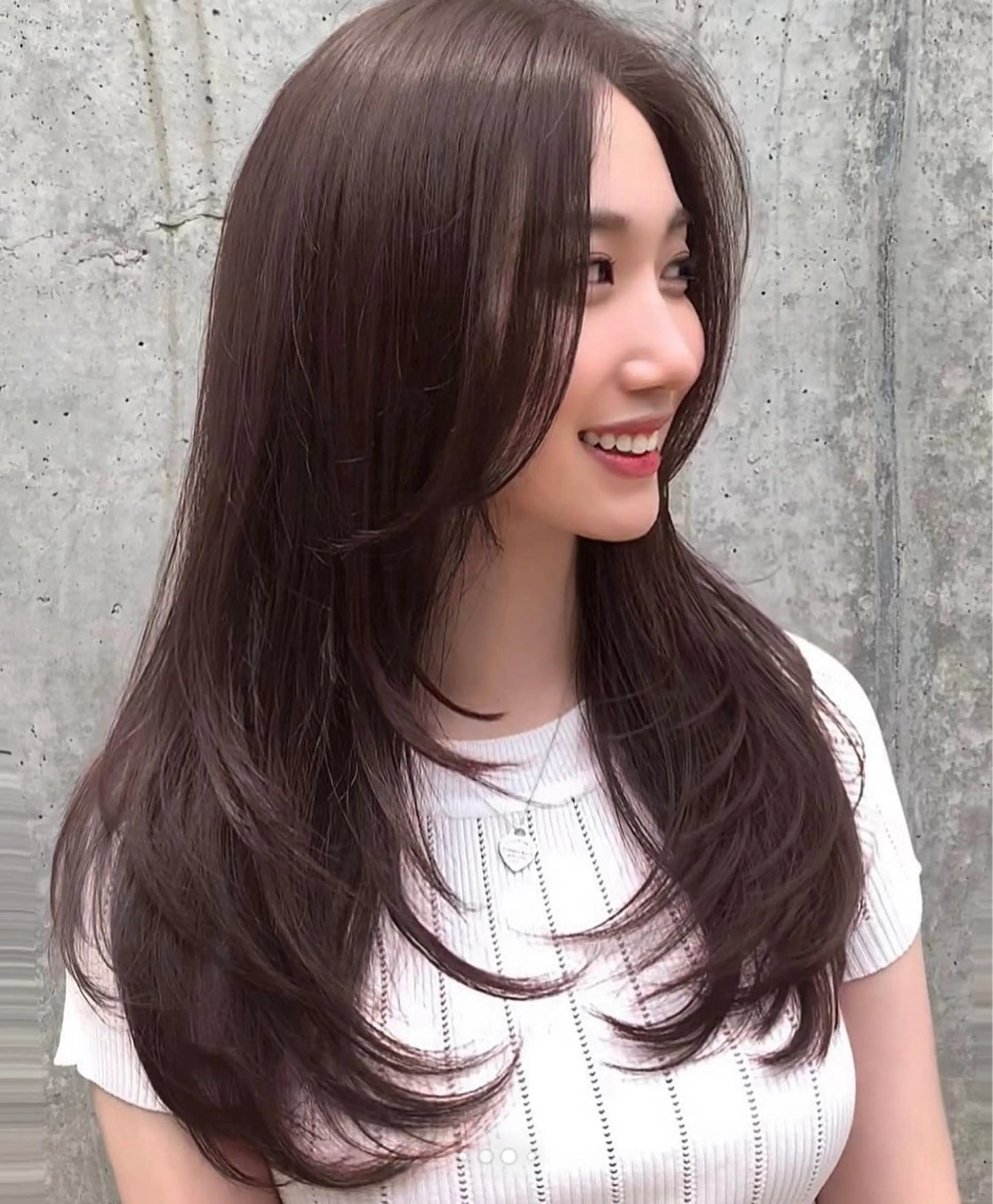 ロング カット ヘアセット 🇰🇷ハイトーン× 韓国レイヤー레이어드のヘアスタイル