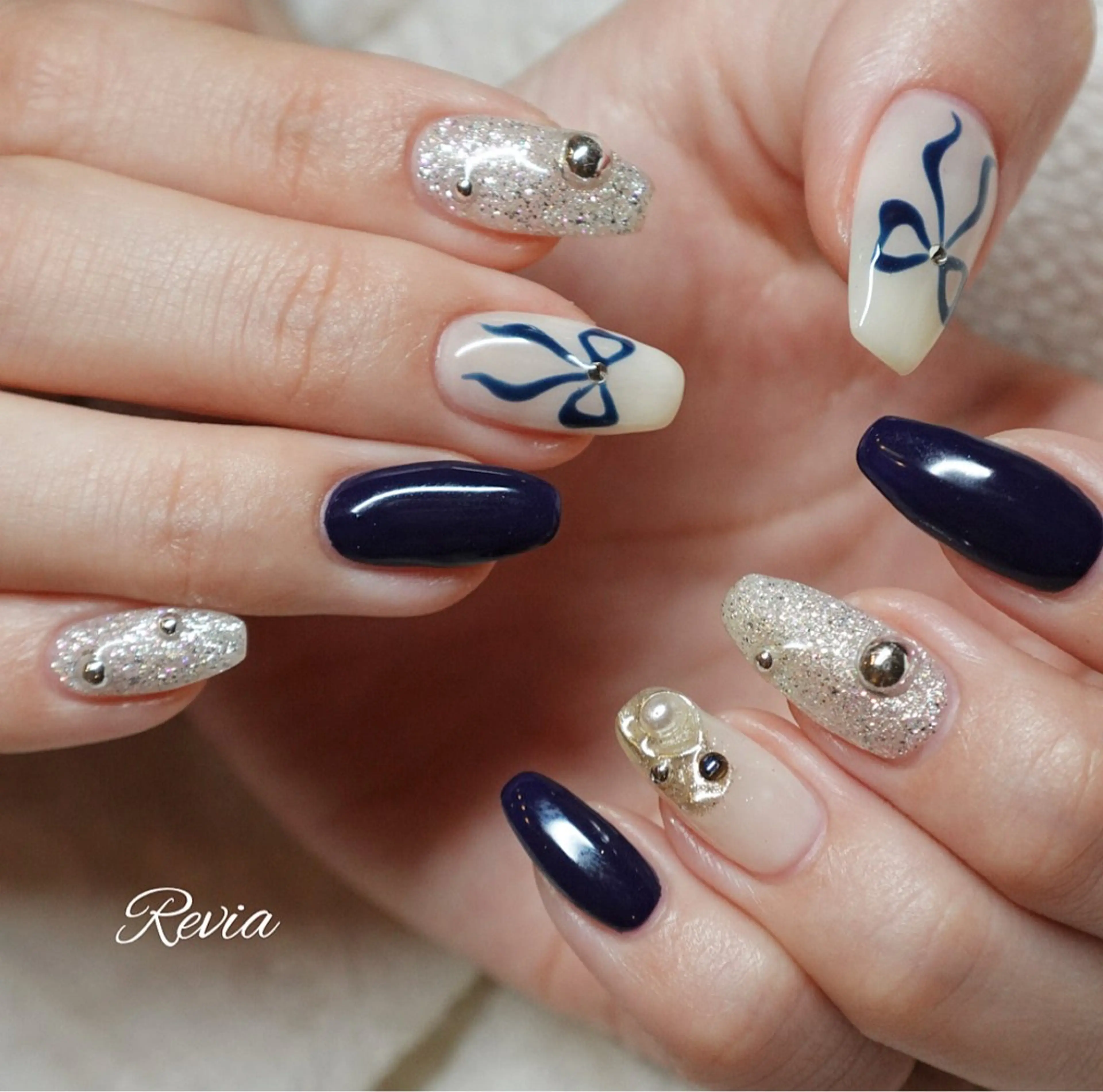 ネイル ハンドネイル revia所属・ERI Nailistのネイルデザイン