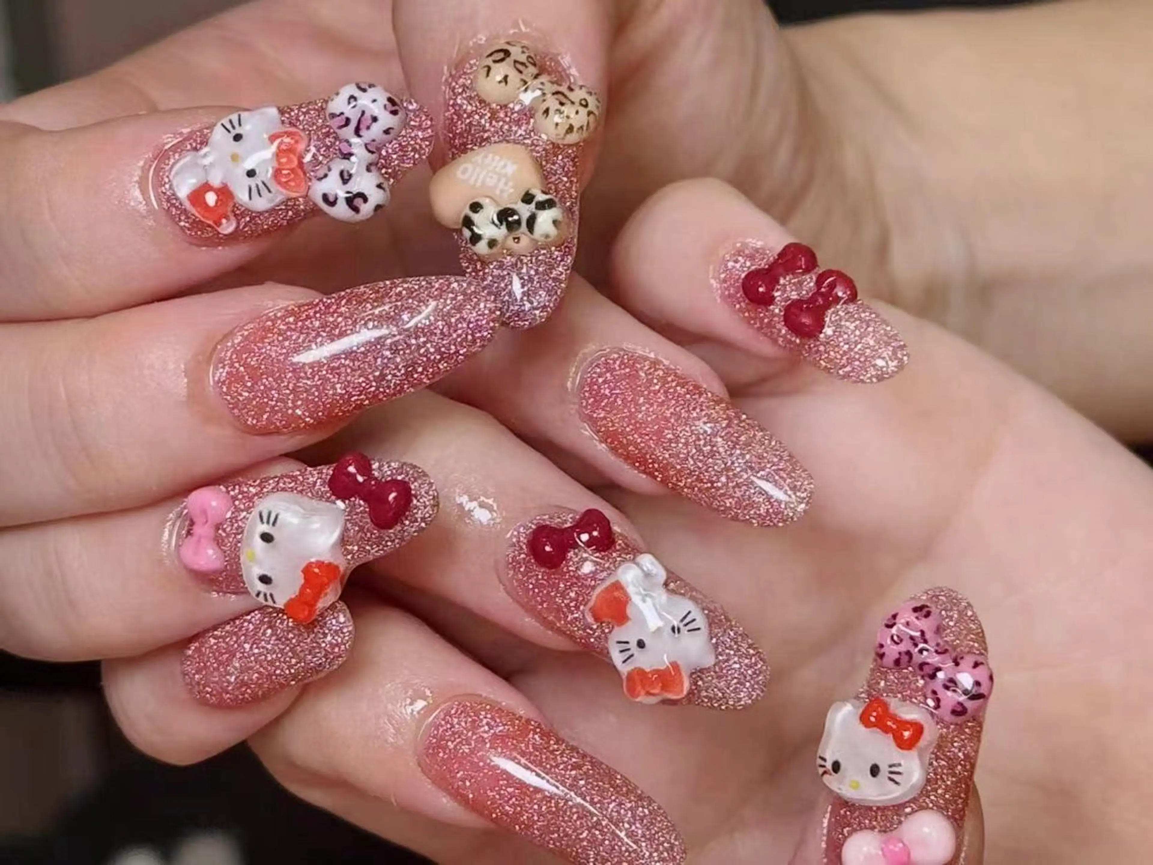 ネイル グラデーション ピンク ネイルチップ ハンドネイル ハンドケア darkhoney 池袋💅のネイルデザイン