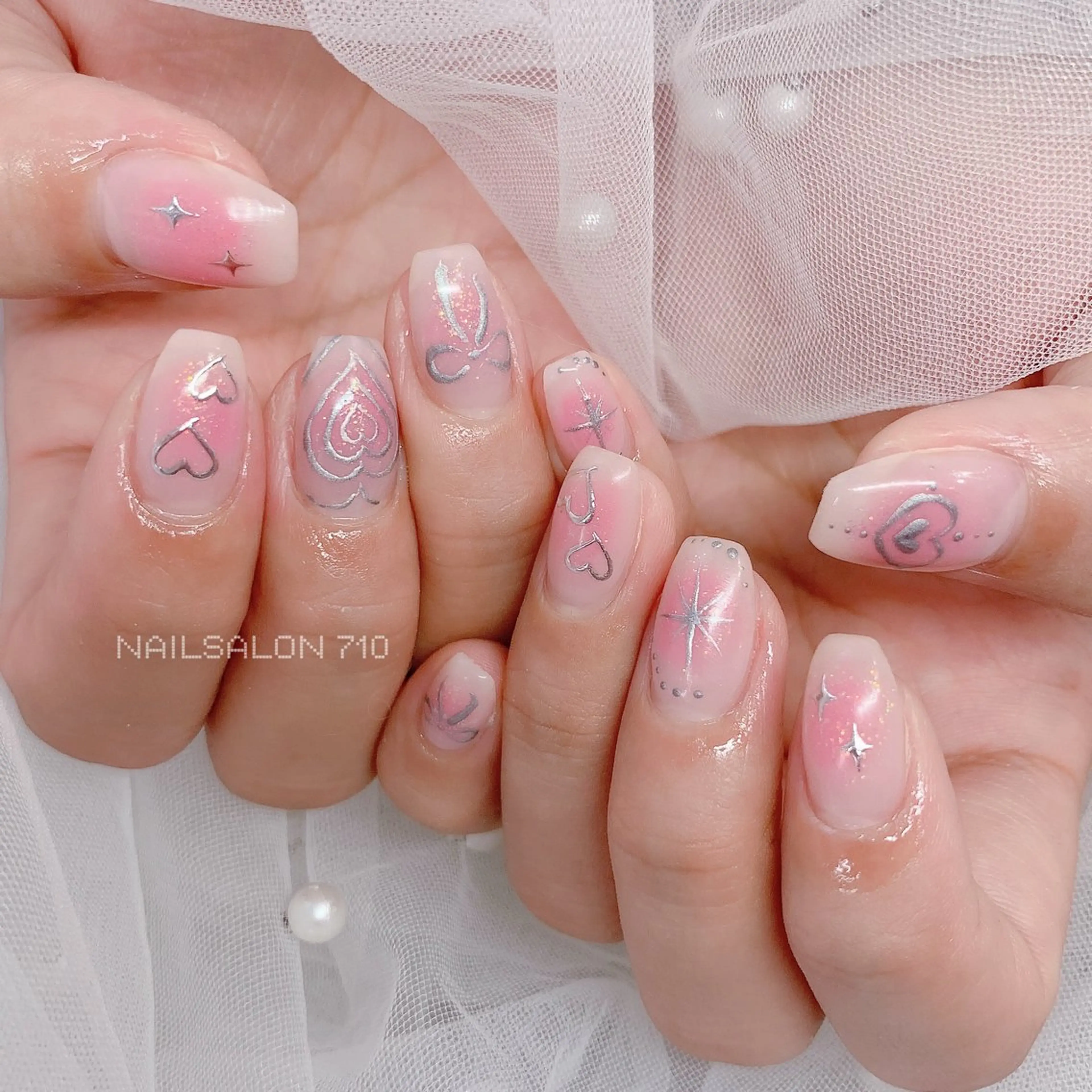 ネイル ハンドネイル フットネイル ナナイチゼロ I.Naoのネイルデザイン