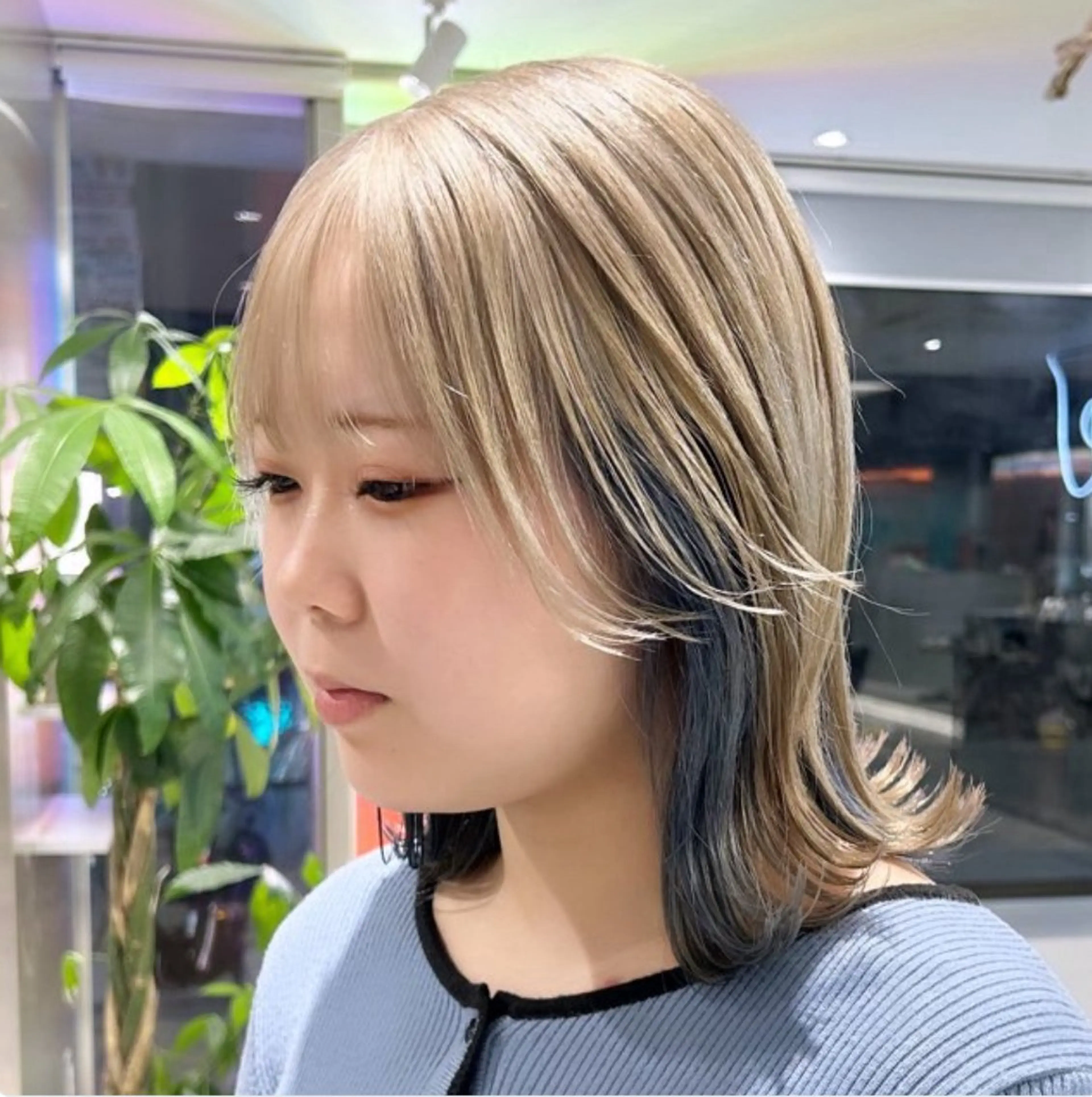 ミディアム カラー ブリーチ ケアブリーチ 透明感カラー ハイトーンカラー イルミナカラー ヘアカラー トリートメント メンズ/ボブ/パーマ /くるみのマツエク・マツパデザイン