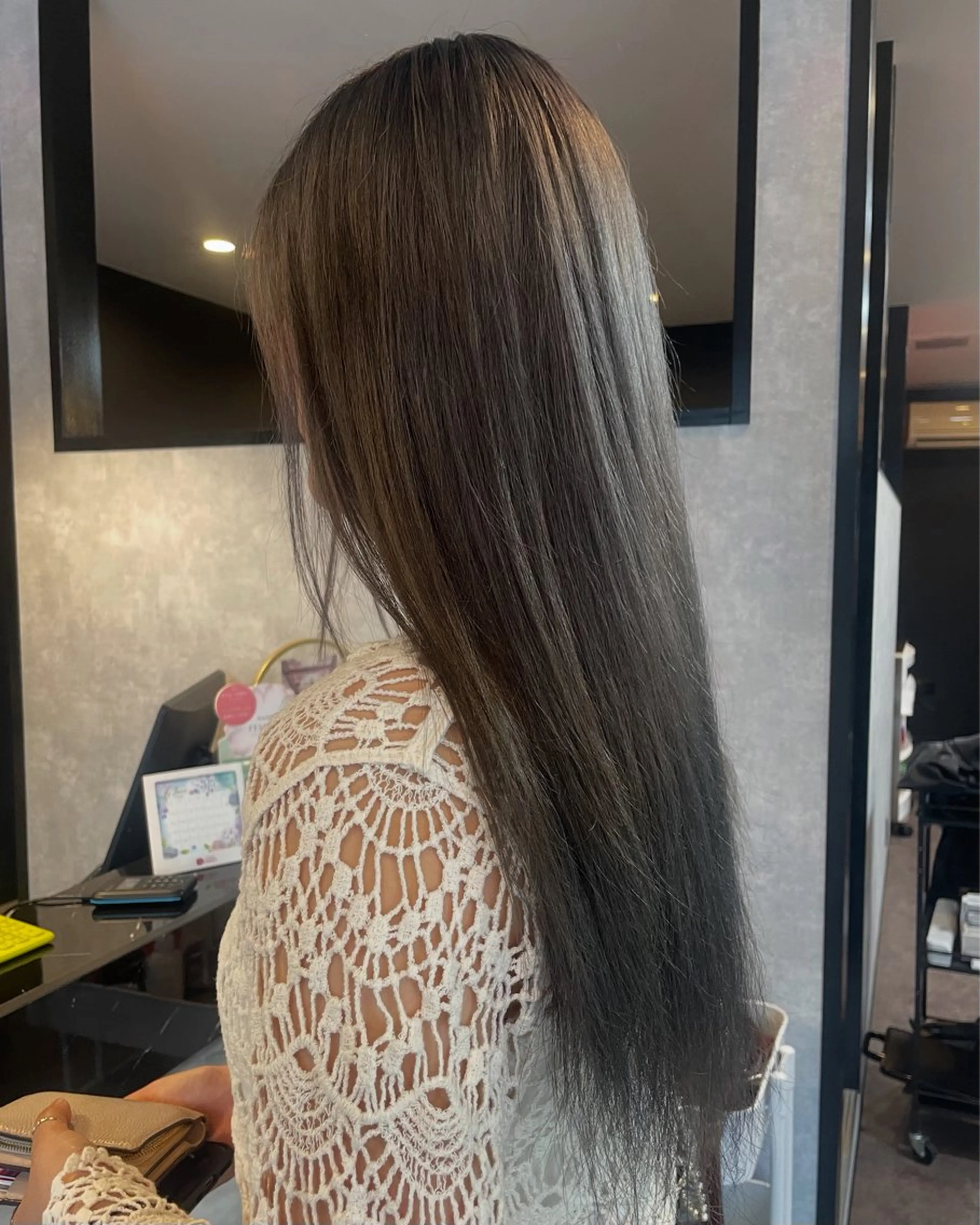 ロング ヘアカラー Ala.所属・ ︎︎ 寧音のヘアスタイル