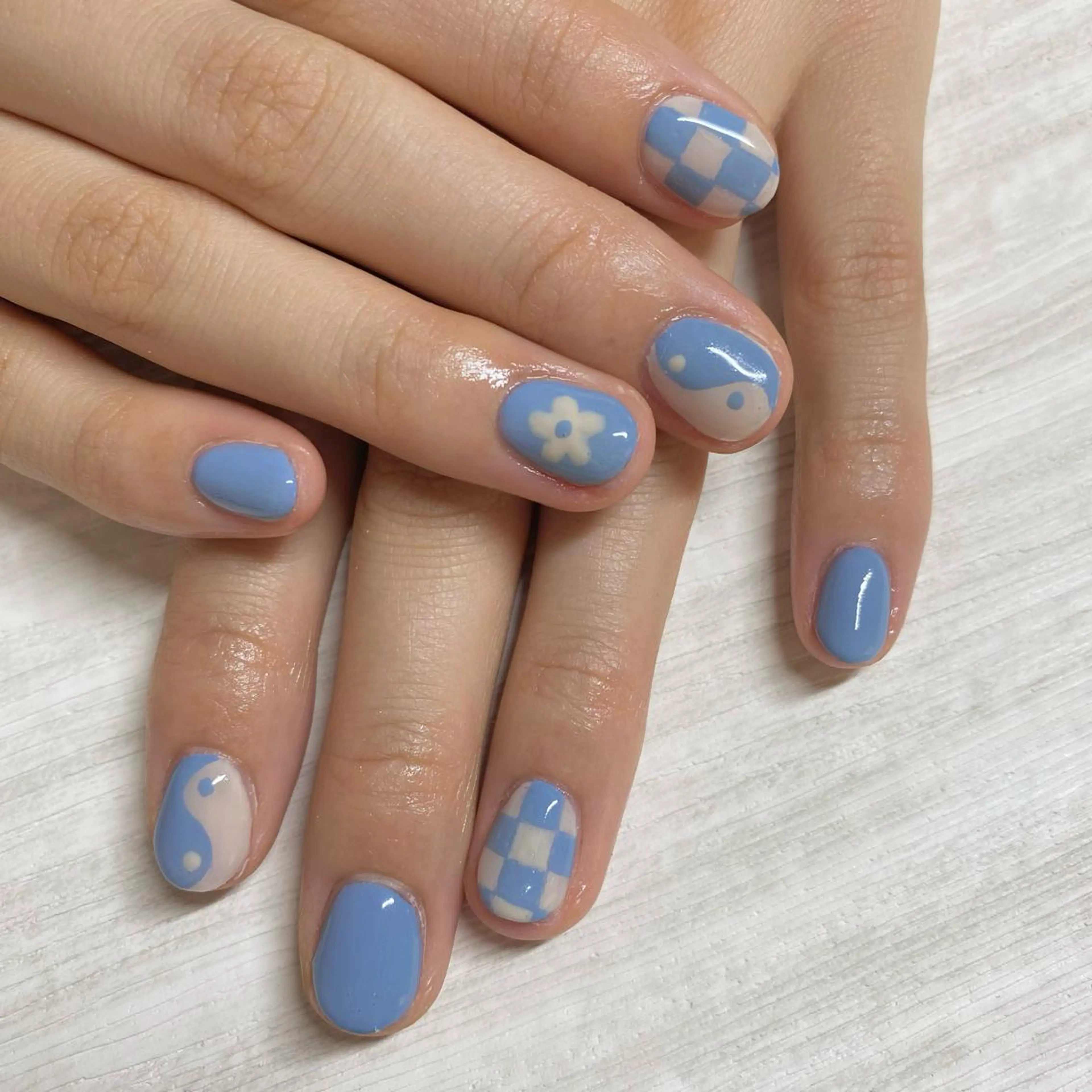 ネイル I DOOL所属・I DOOL yuiのネイルデザイン